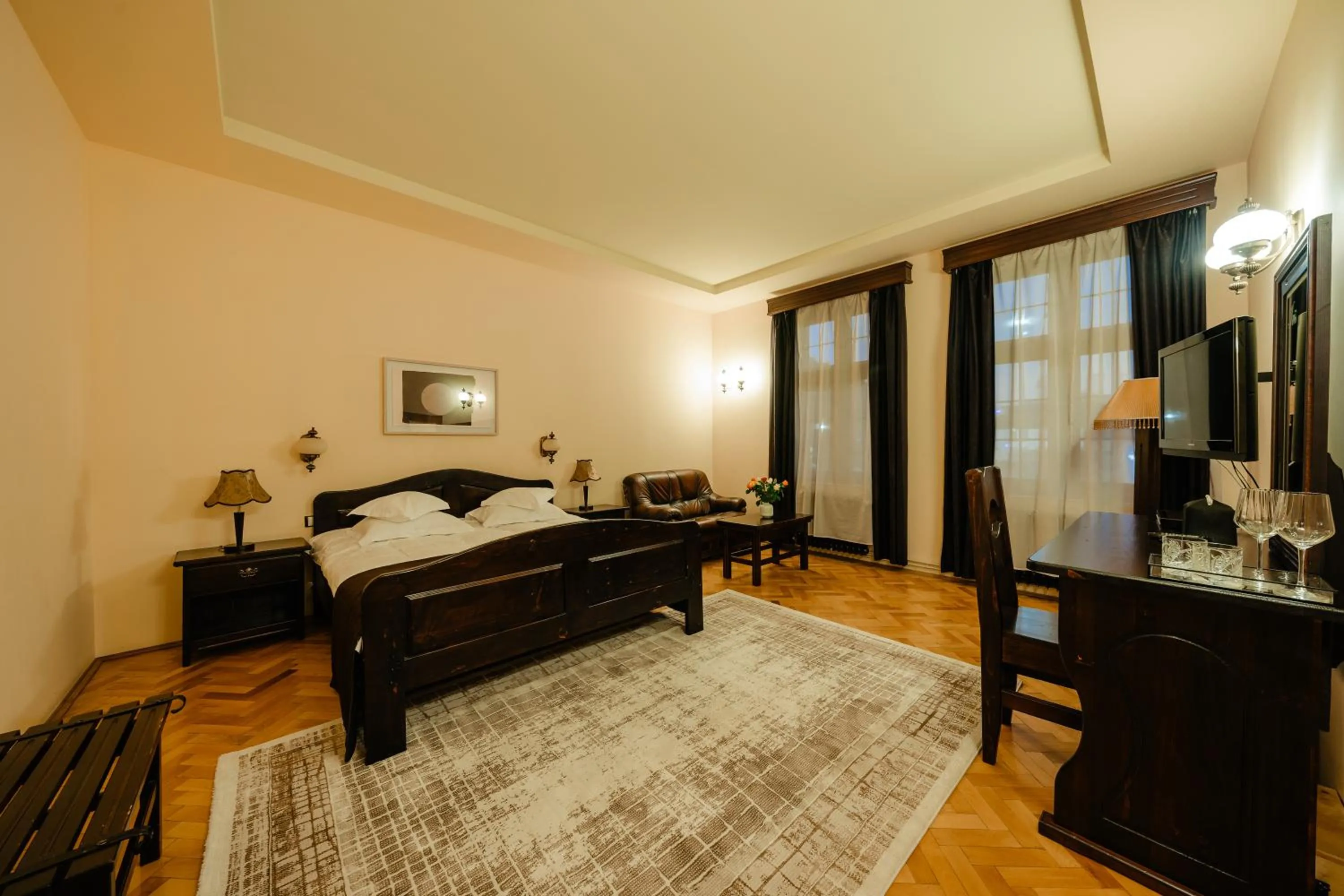 Bed in IRIS BOUTIQUE 4star - Vila Turistica - Centru Vatra Dornei - SELF CHECK-IN