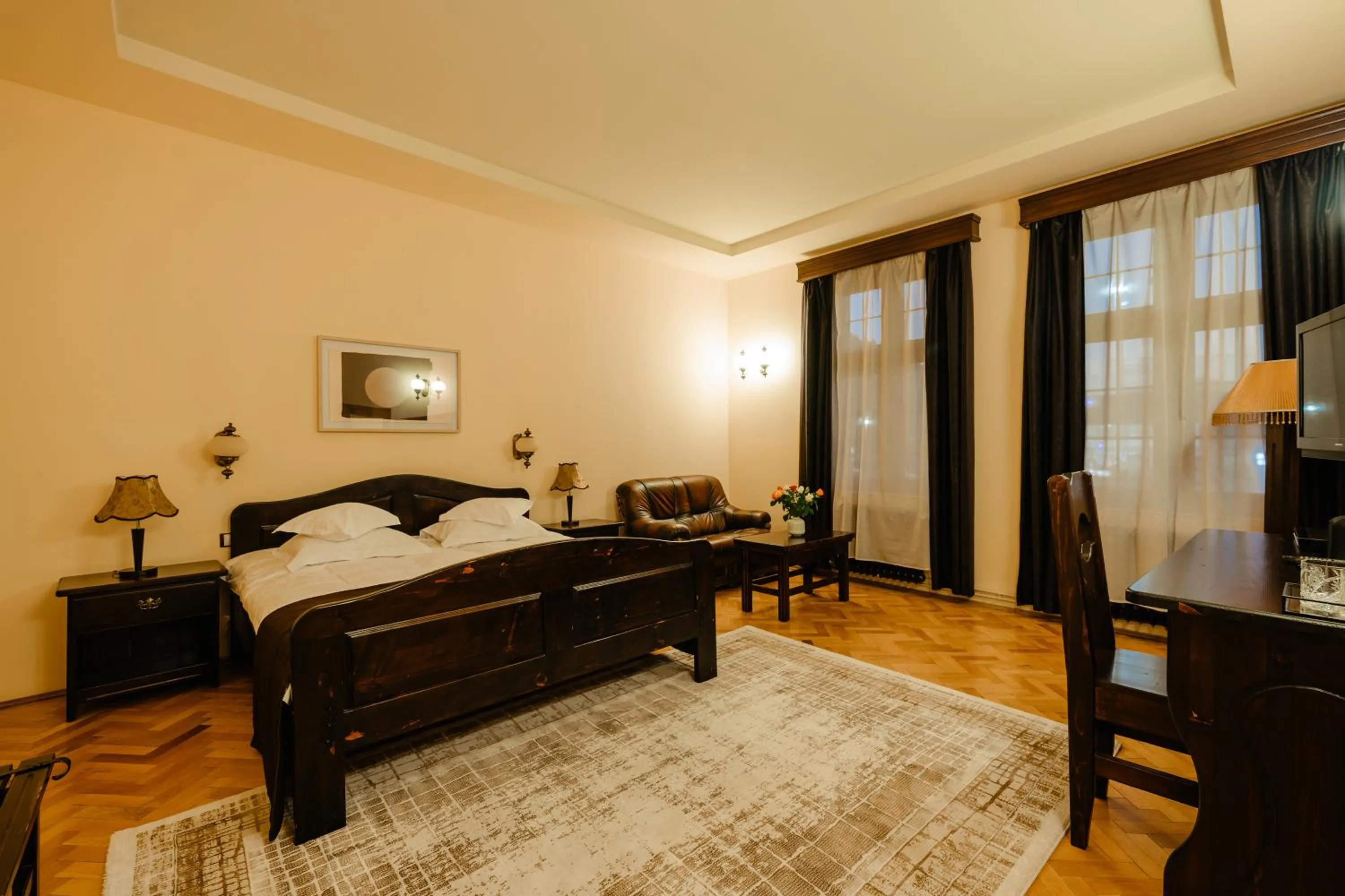 Bed in IRIS BOUTIQUE 4star - Vila Turistica - Centru Vatra Dornei - SELF CHECK-IN