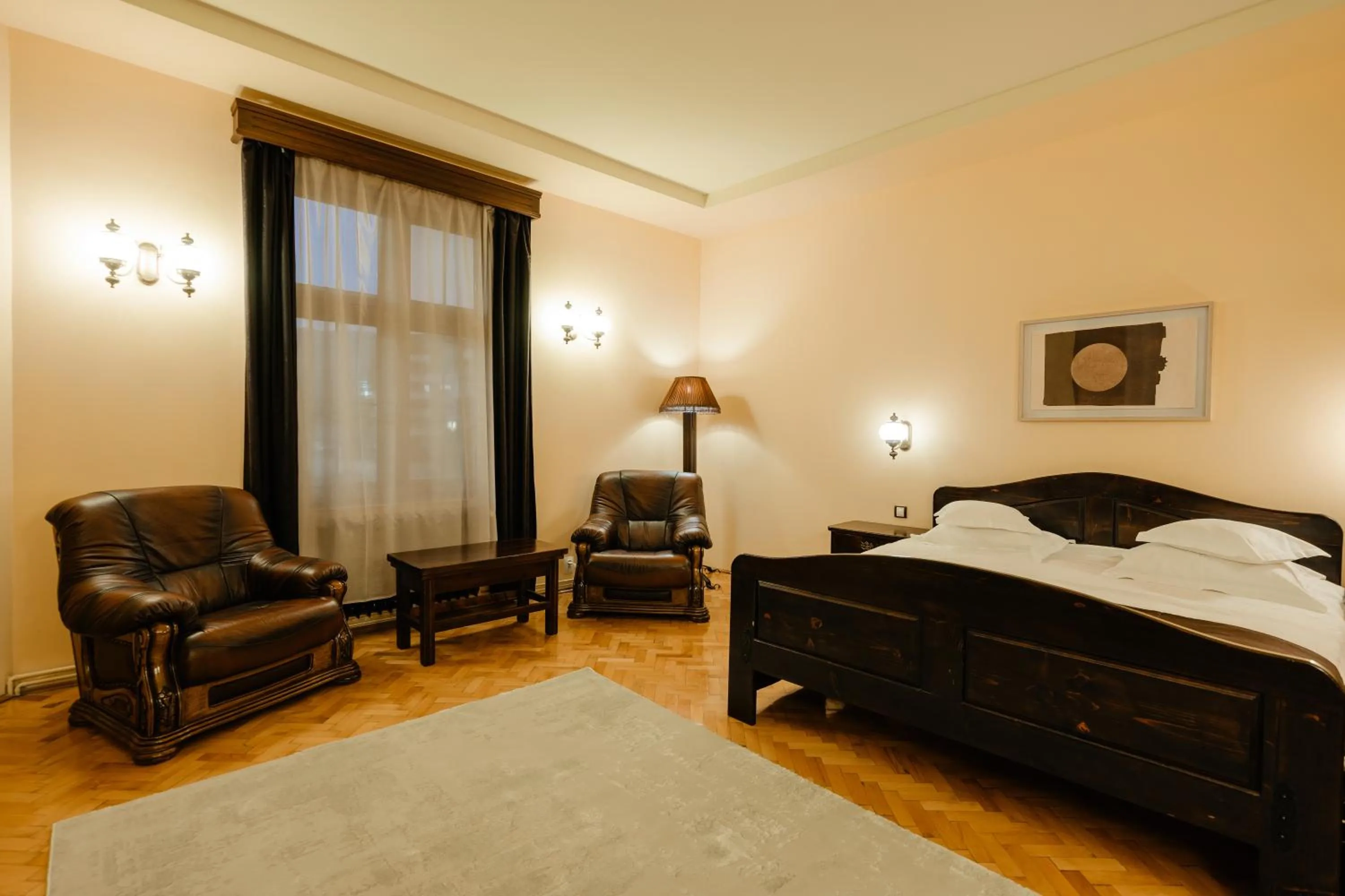Bed in IRIS BOUTIQUE 4star - Vila Turistica - Centru Vatra Dornei - SELF CHECK-IN