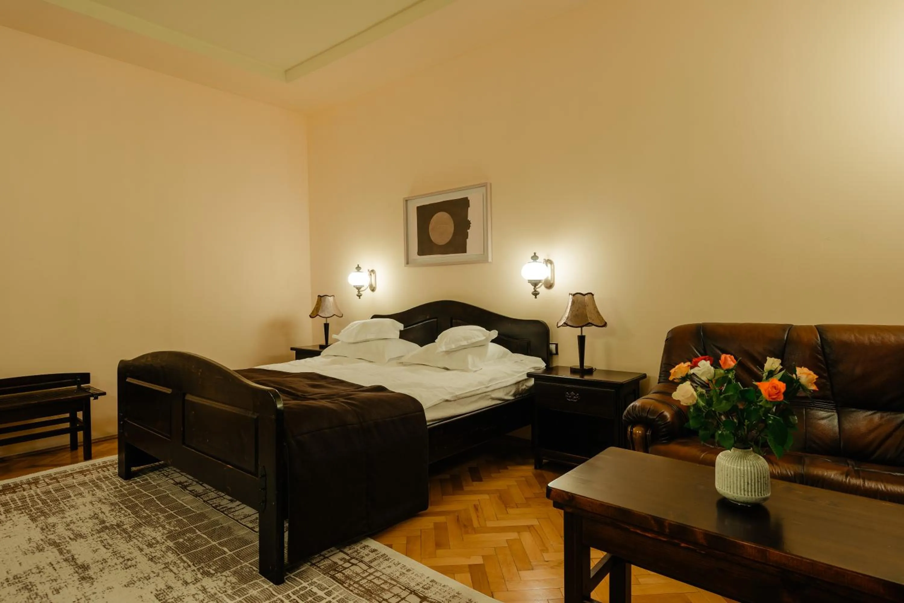 Bed in IRIS BOUTIQUE 4star - Vila Turistica - Centru Vatra Dornei - SELF CHECK-IN