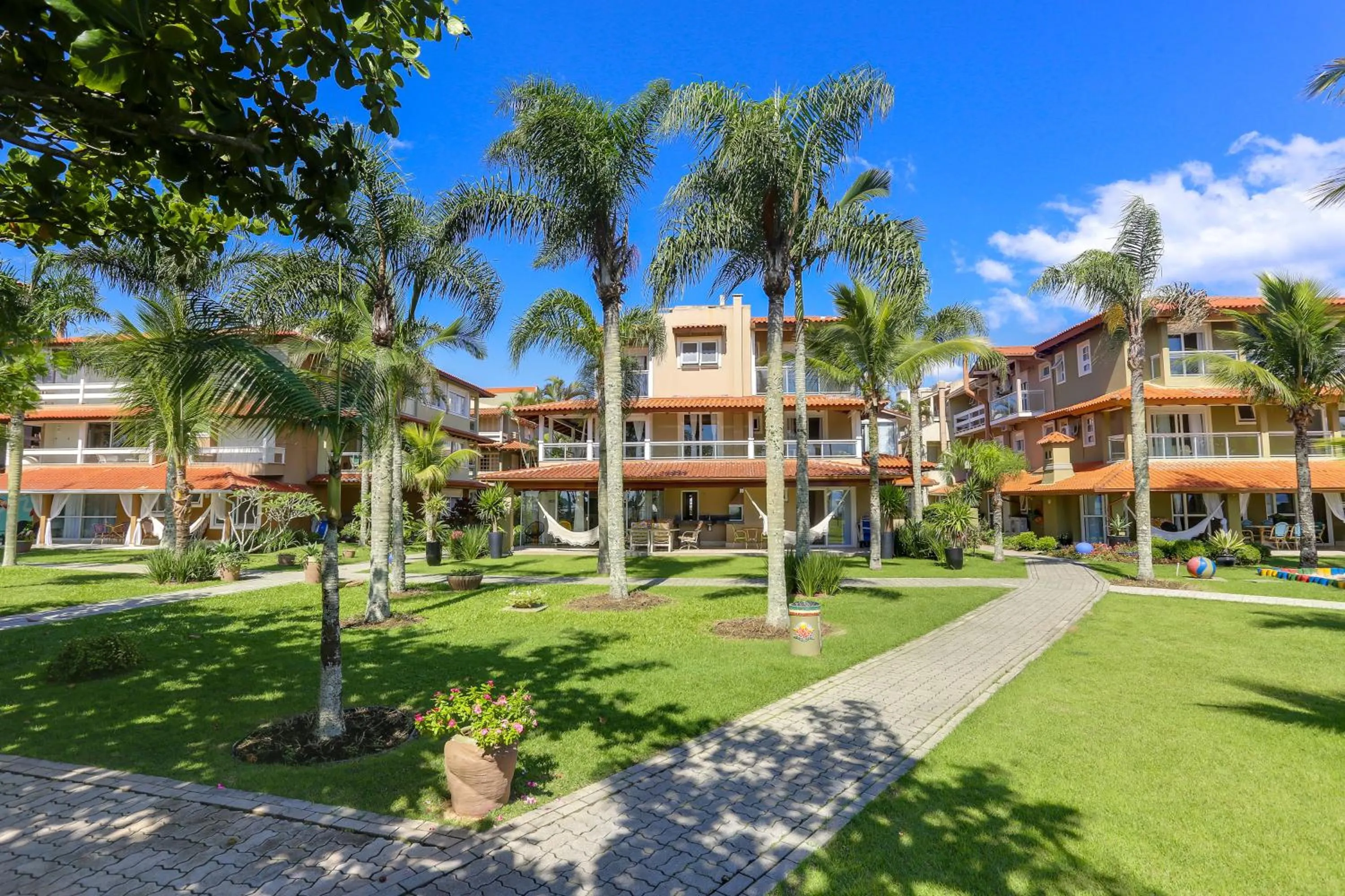 Facade/entrance in Villas Jurerê Residences