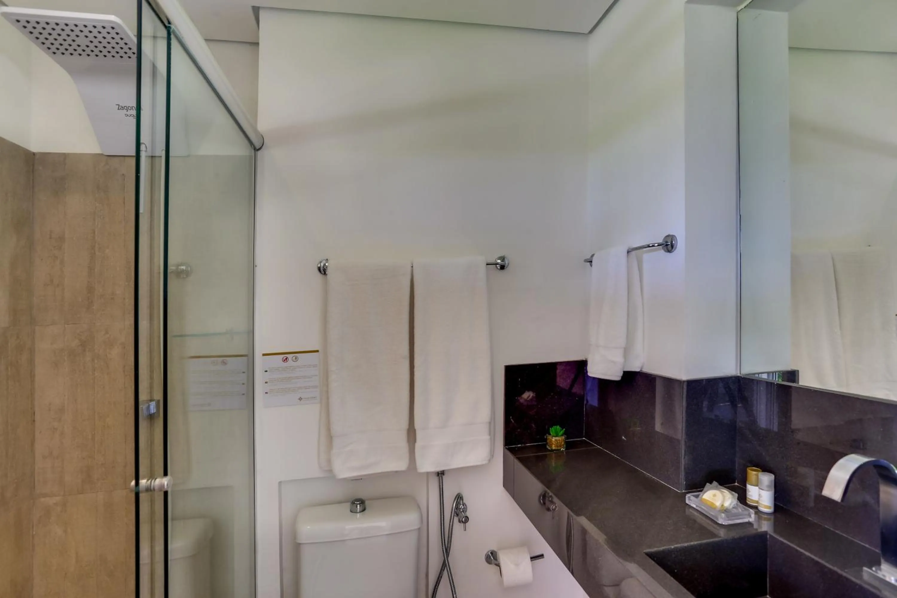 Bathroom in Villas Jurerê Residences