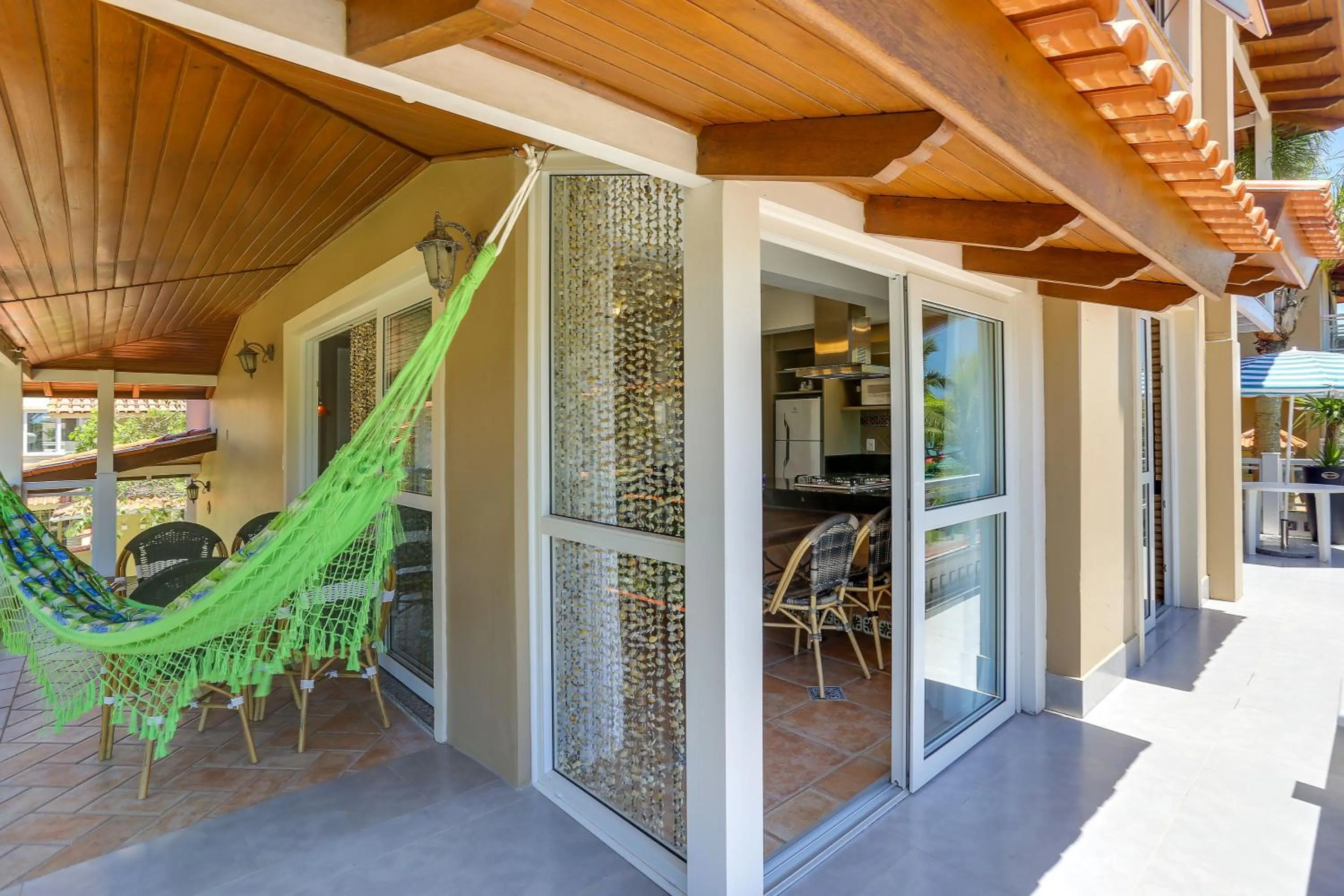 Facade/entrance in Villas Jurerê Residences
