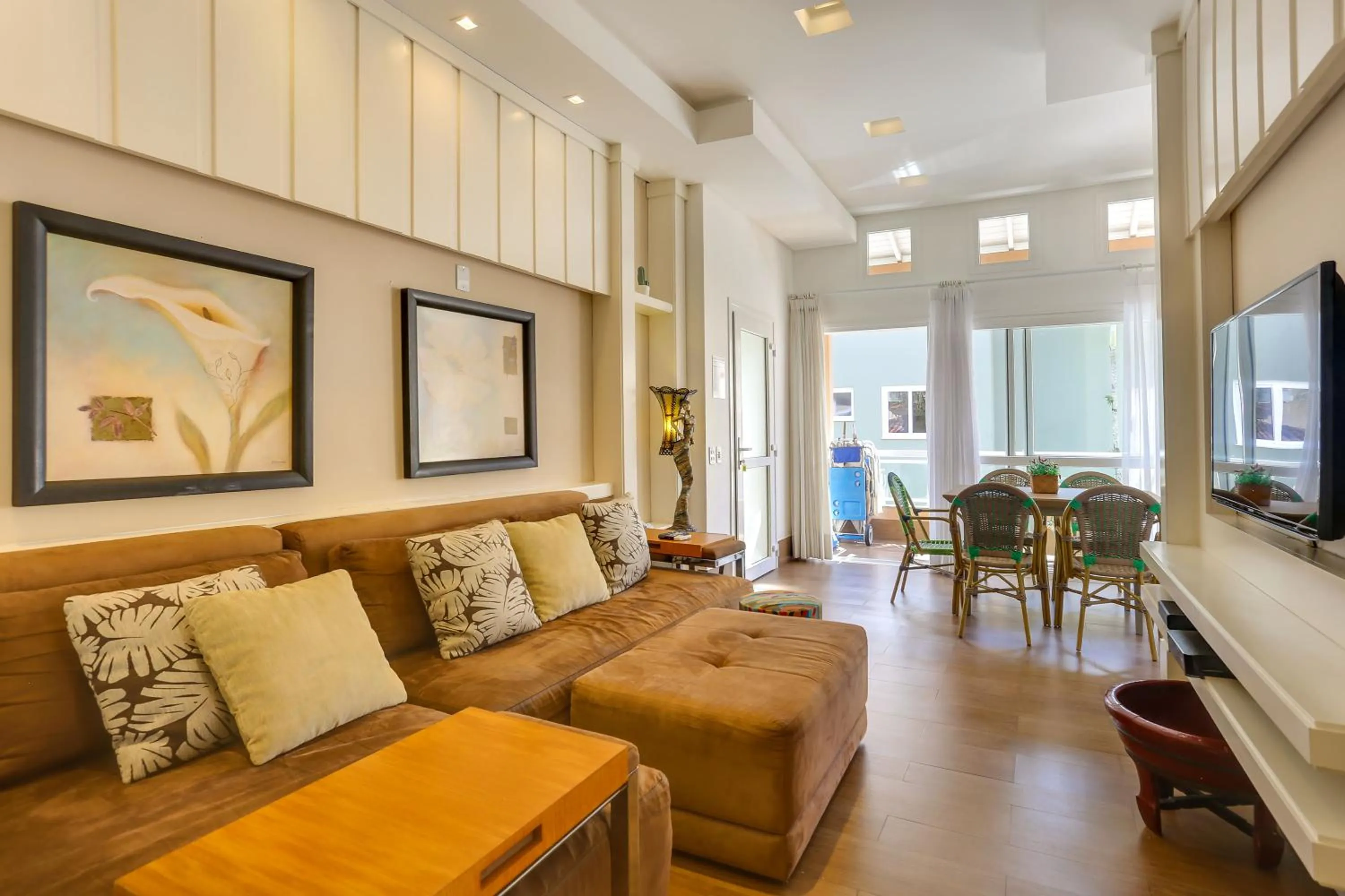Living room in Villas Jurerê Residences
