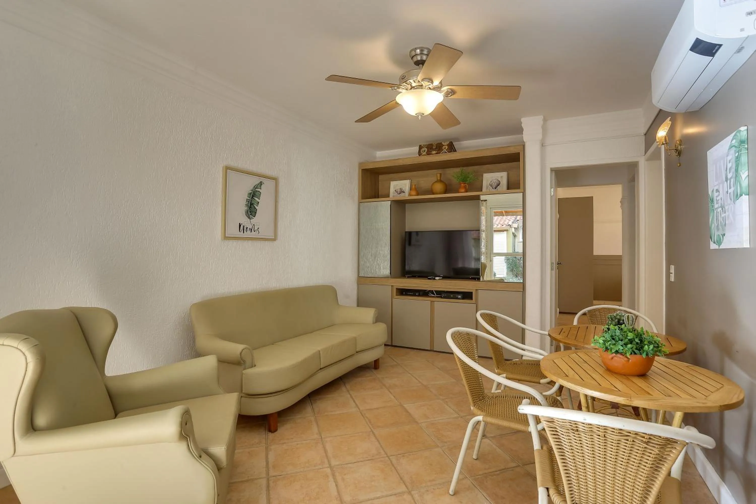 Living room in Villas Jurerê Residences