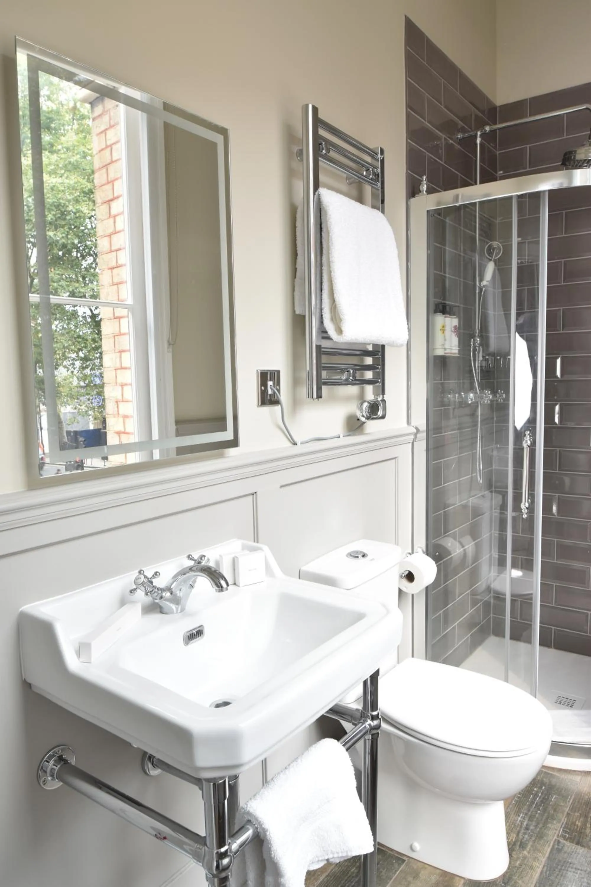 Bathroom in Yorkshire Grey Pub & Rooms