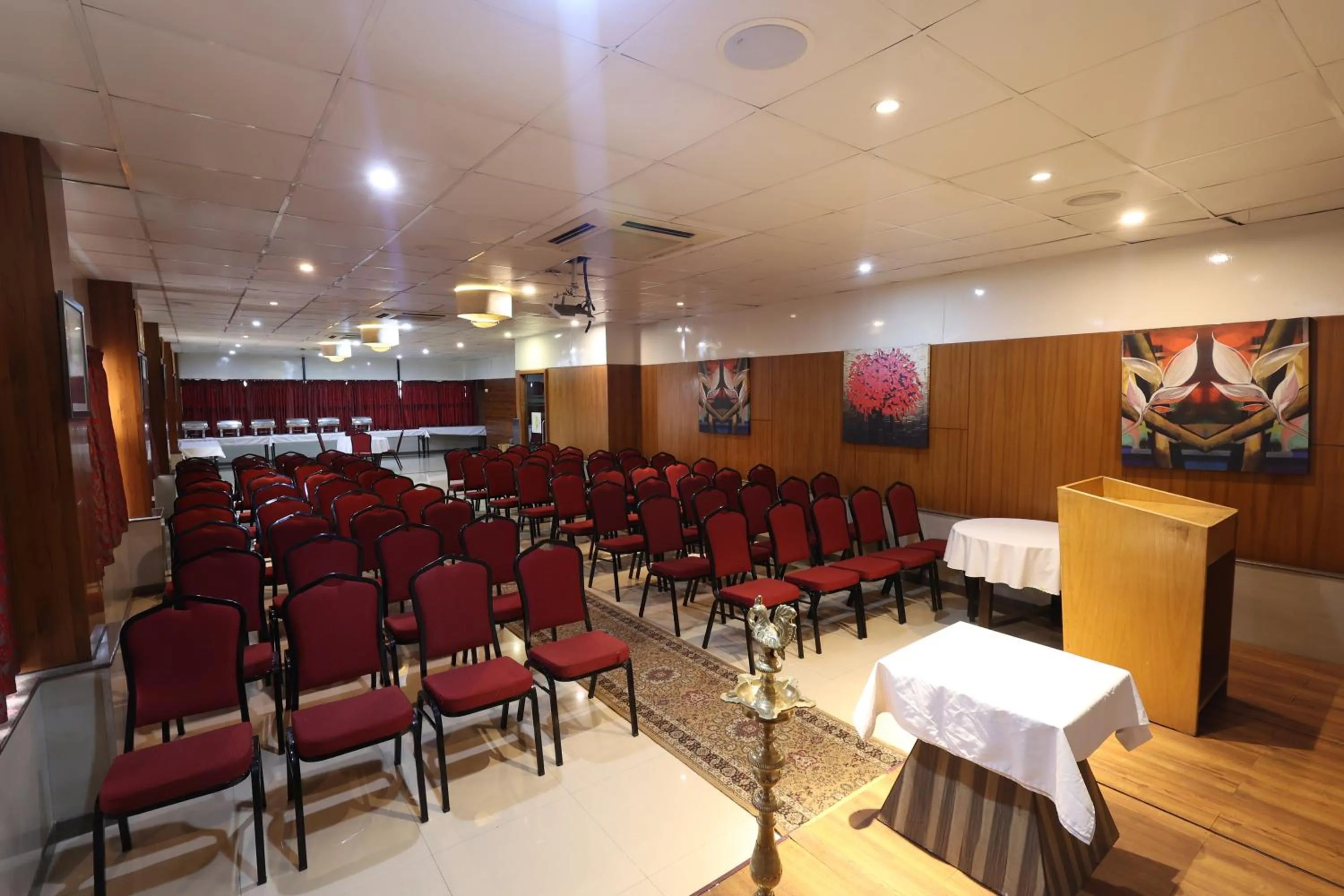 Banquet/Function facilities in Akash Inn