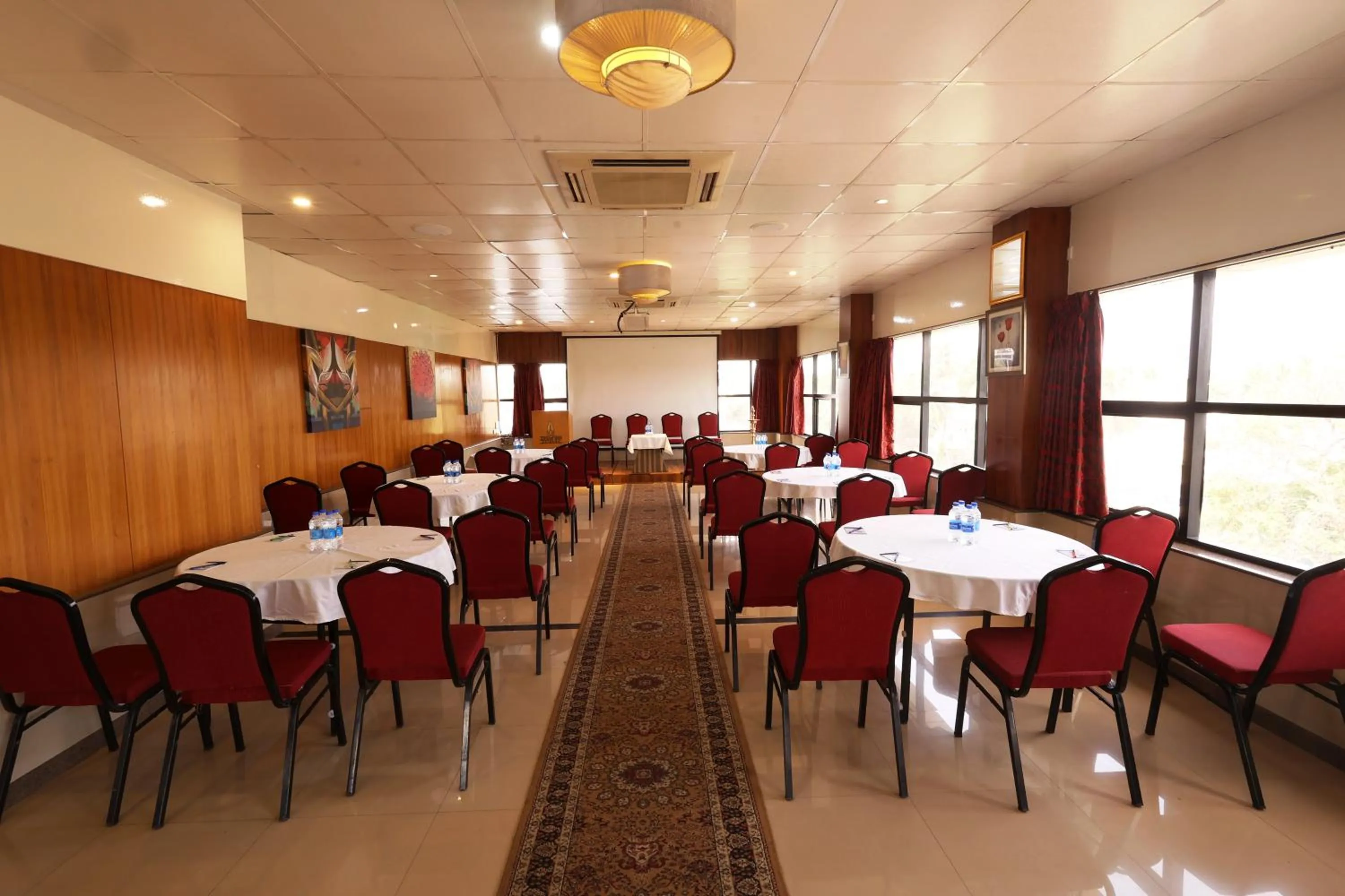 Banquet/Function facilities in Akash Inn