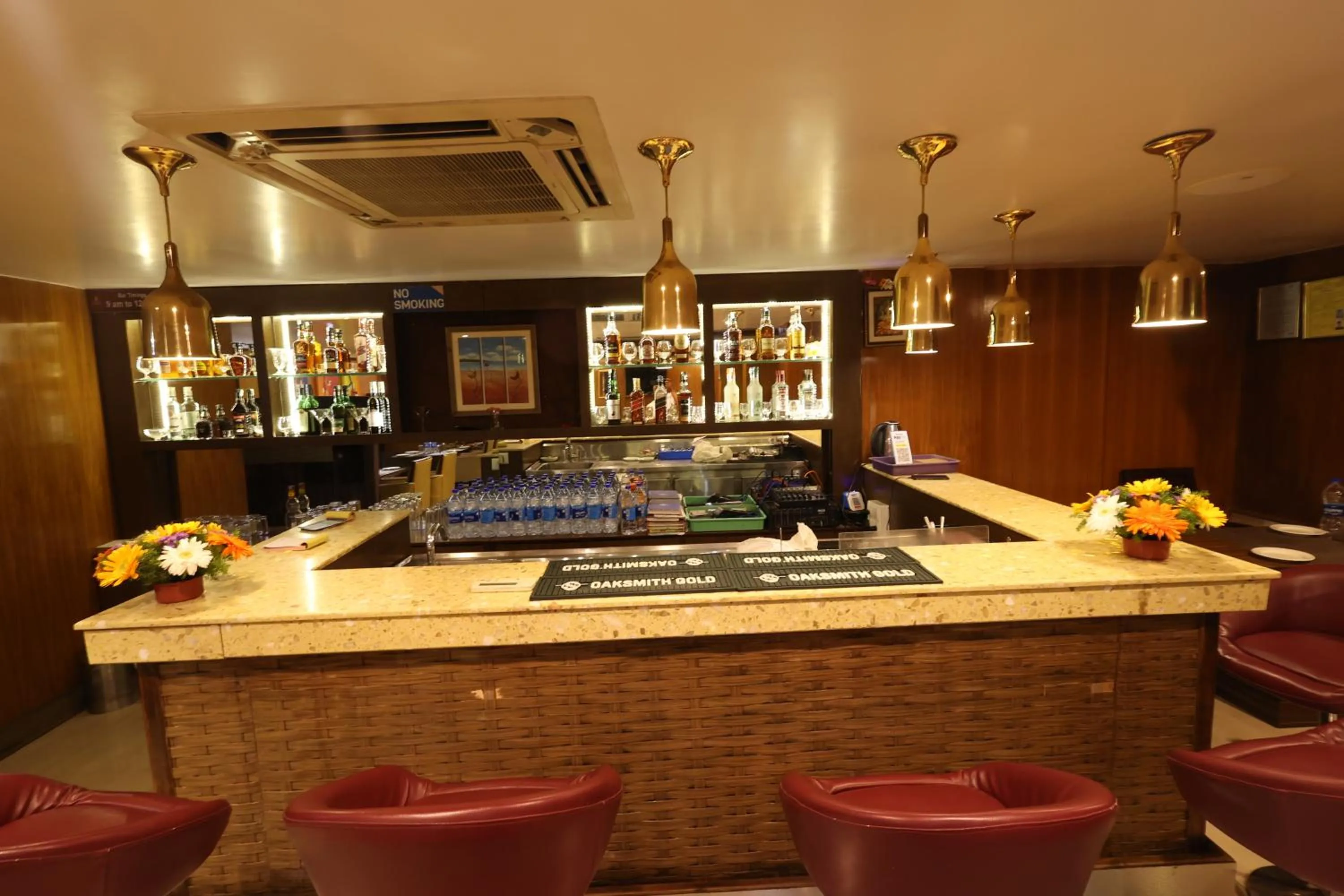 Lounge or bar in Akash Inn