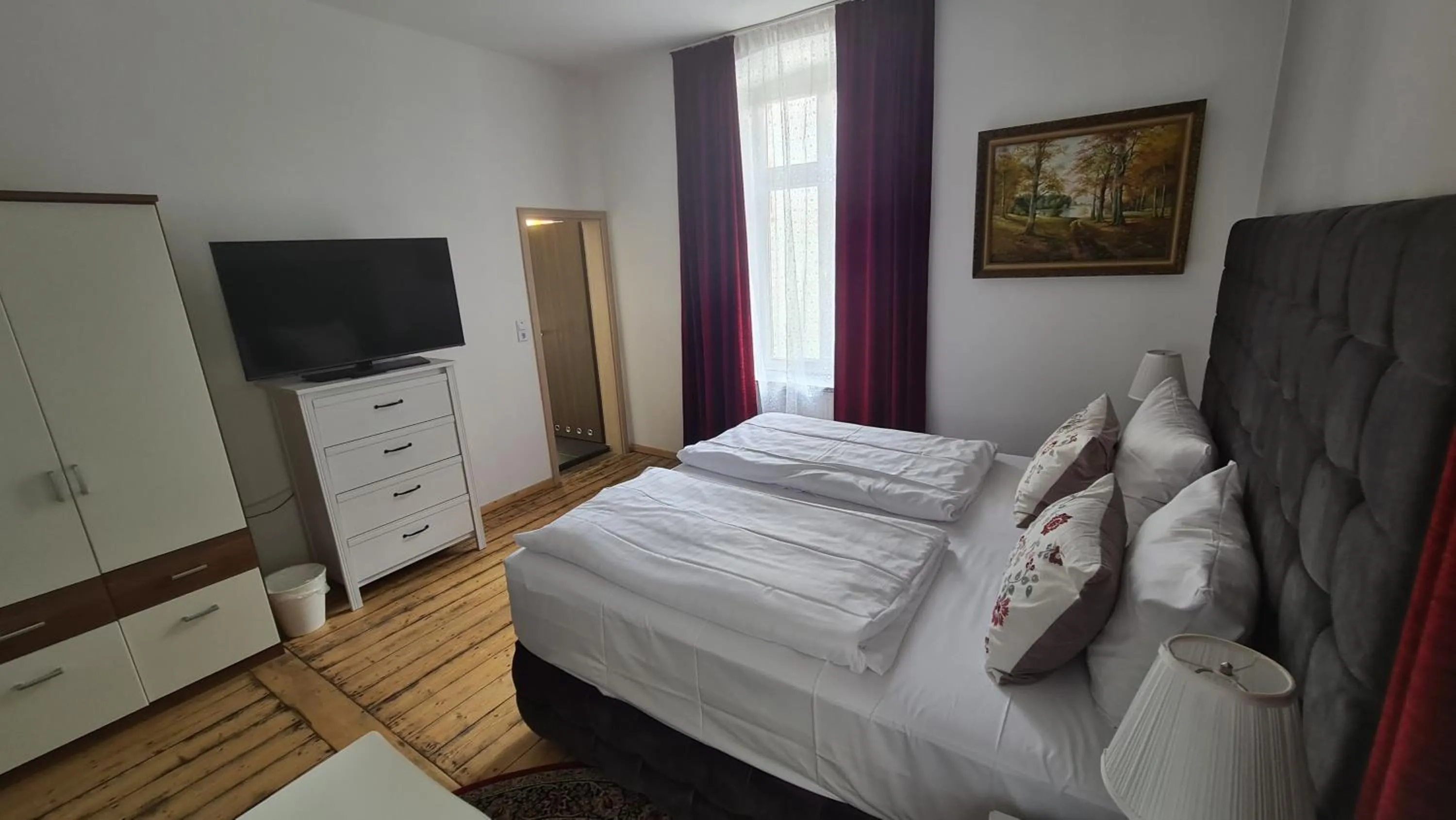 Bed in Hotel Osteria Del Vino Cochem