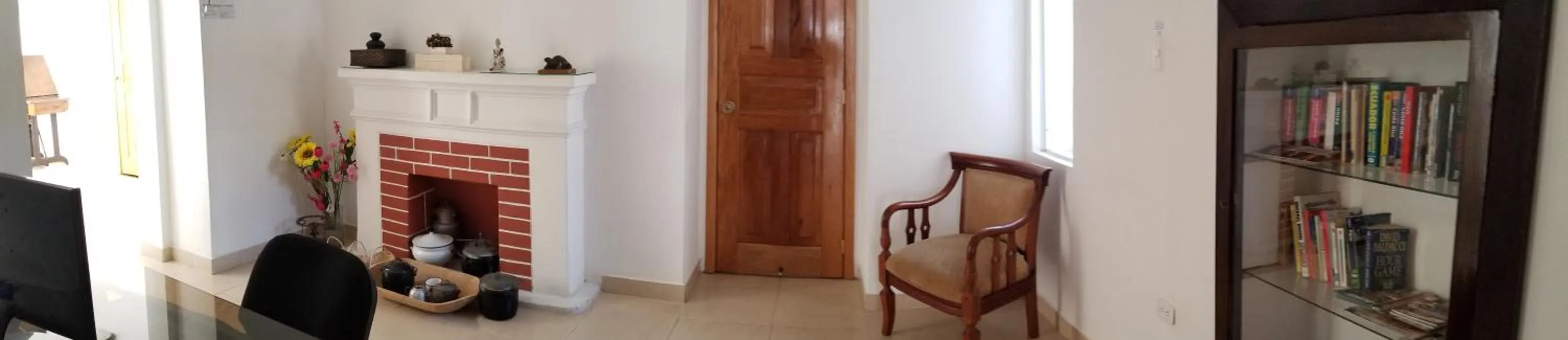 Library in Heritage Inn