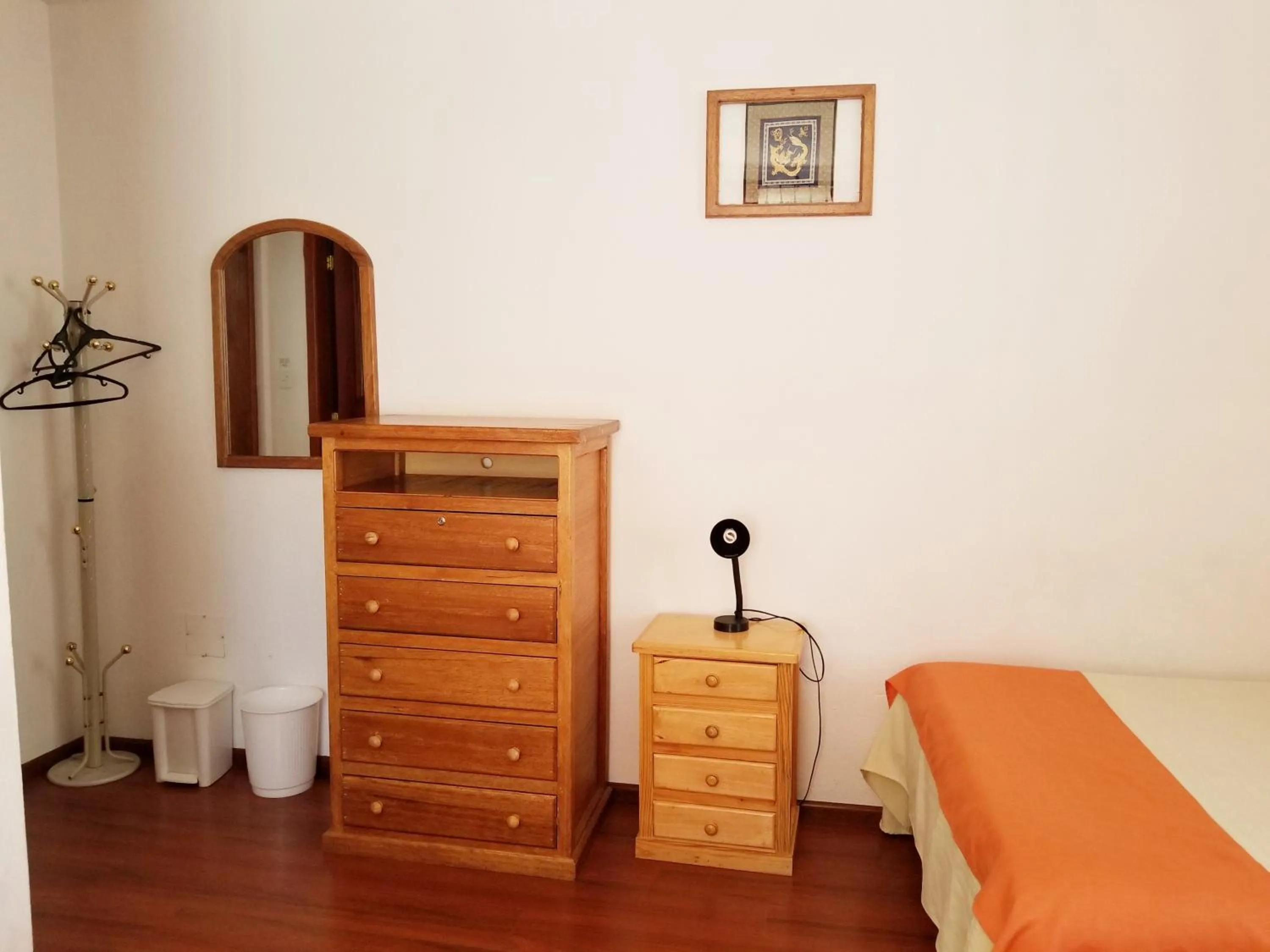 Bedroom, Bed in Heritage Inn