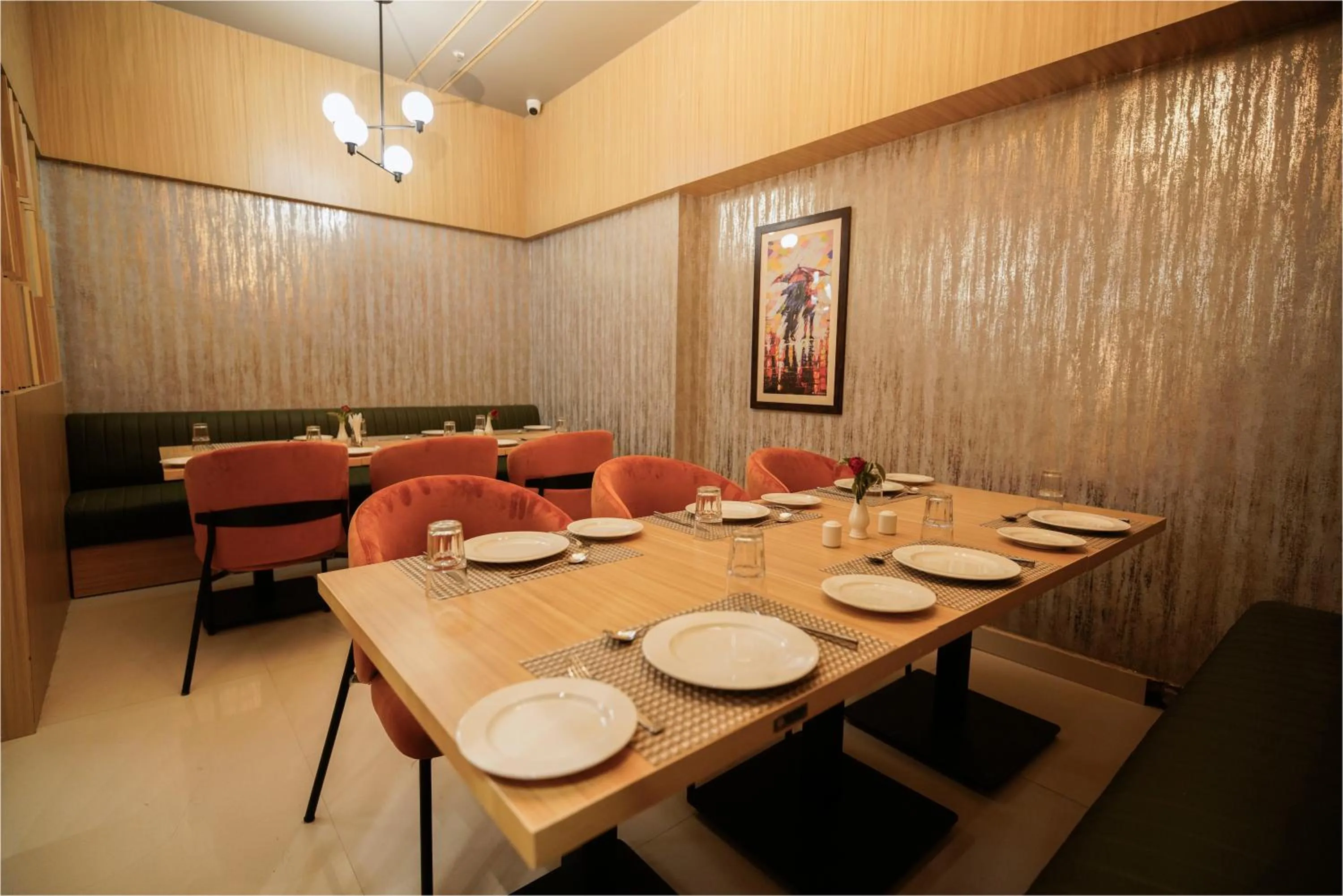 Restaurant/places to eat in The Grand Sona