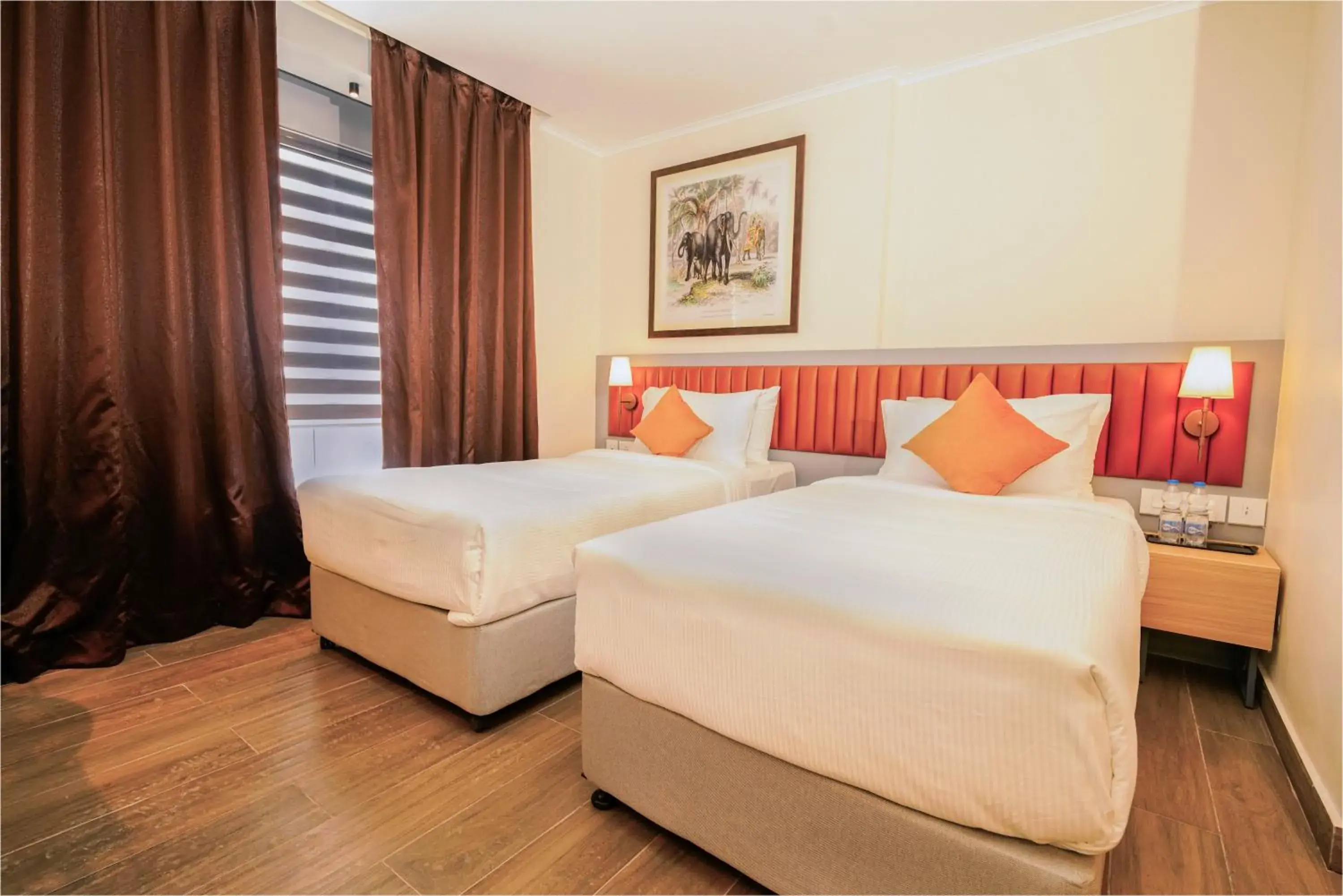 Standard Twin Room - single occupancy in The Grand Sona Standard Twin Room - single occupancy in The Grand Sona