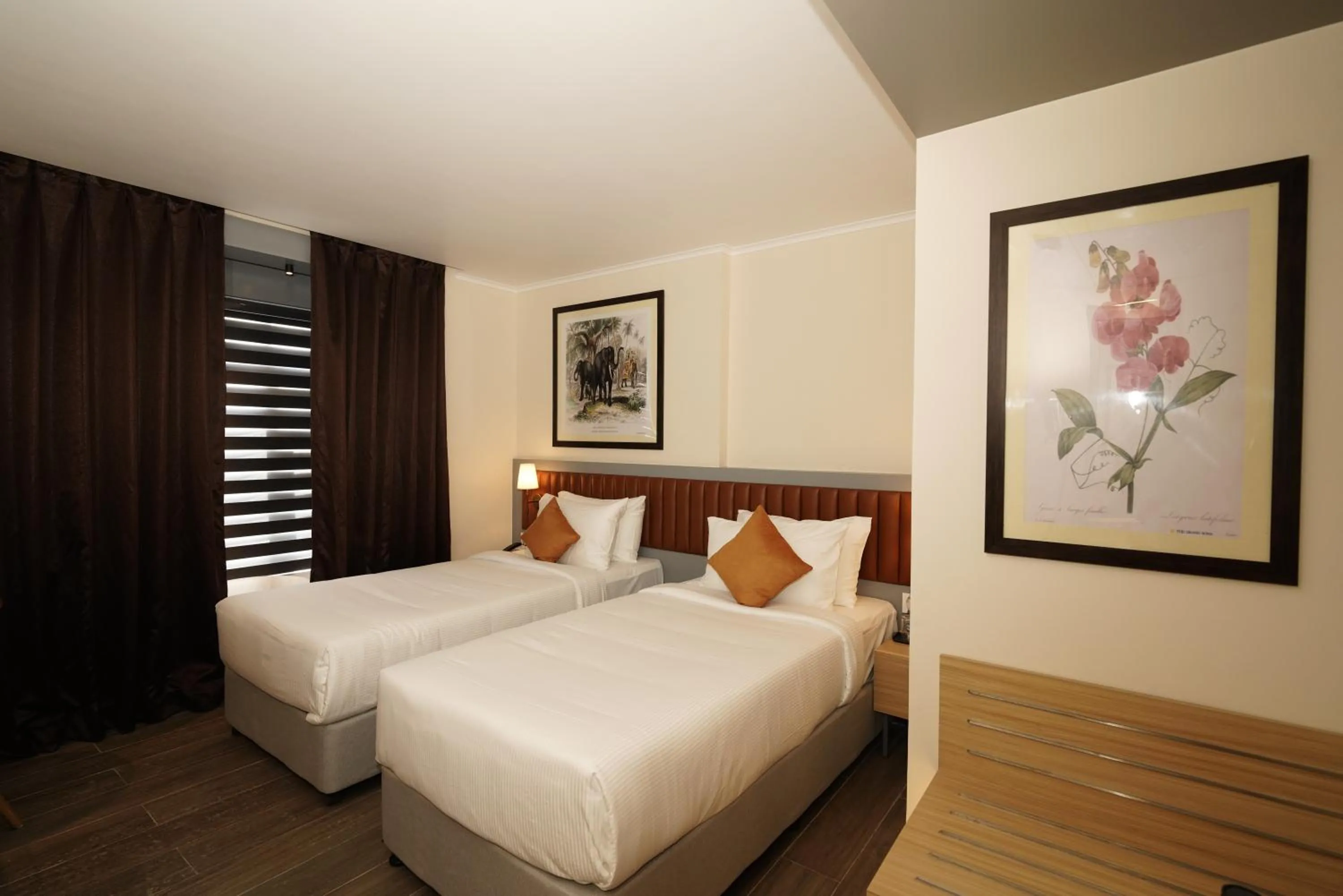 Bed in The Grand Sona