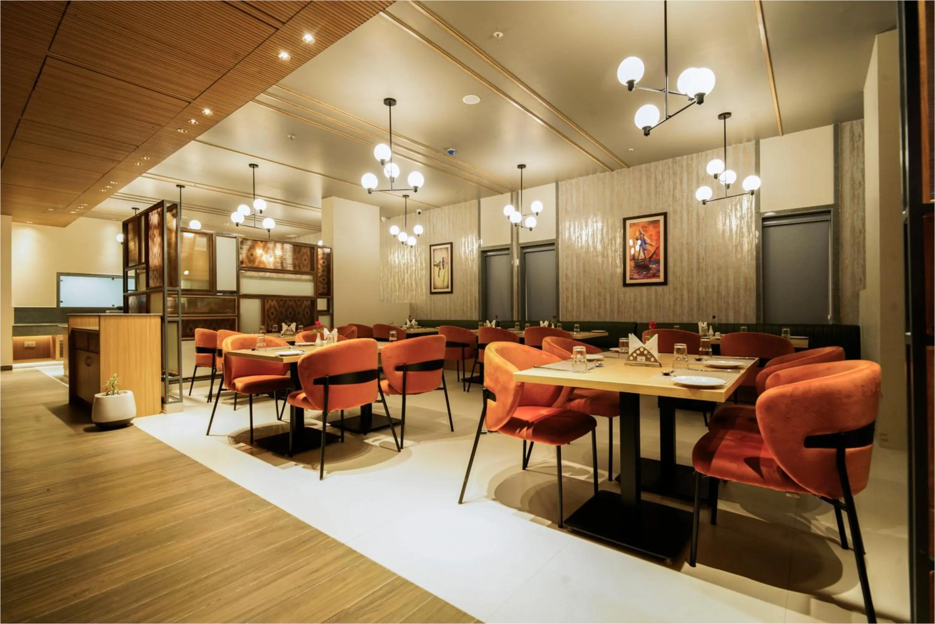 Restaurant/places to eat in The Grand Sona