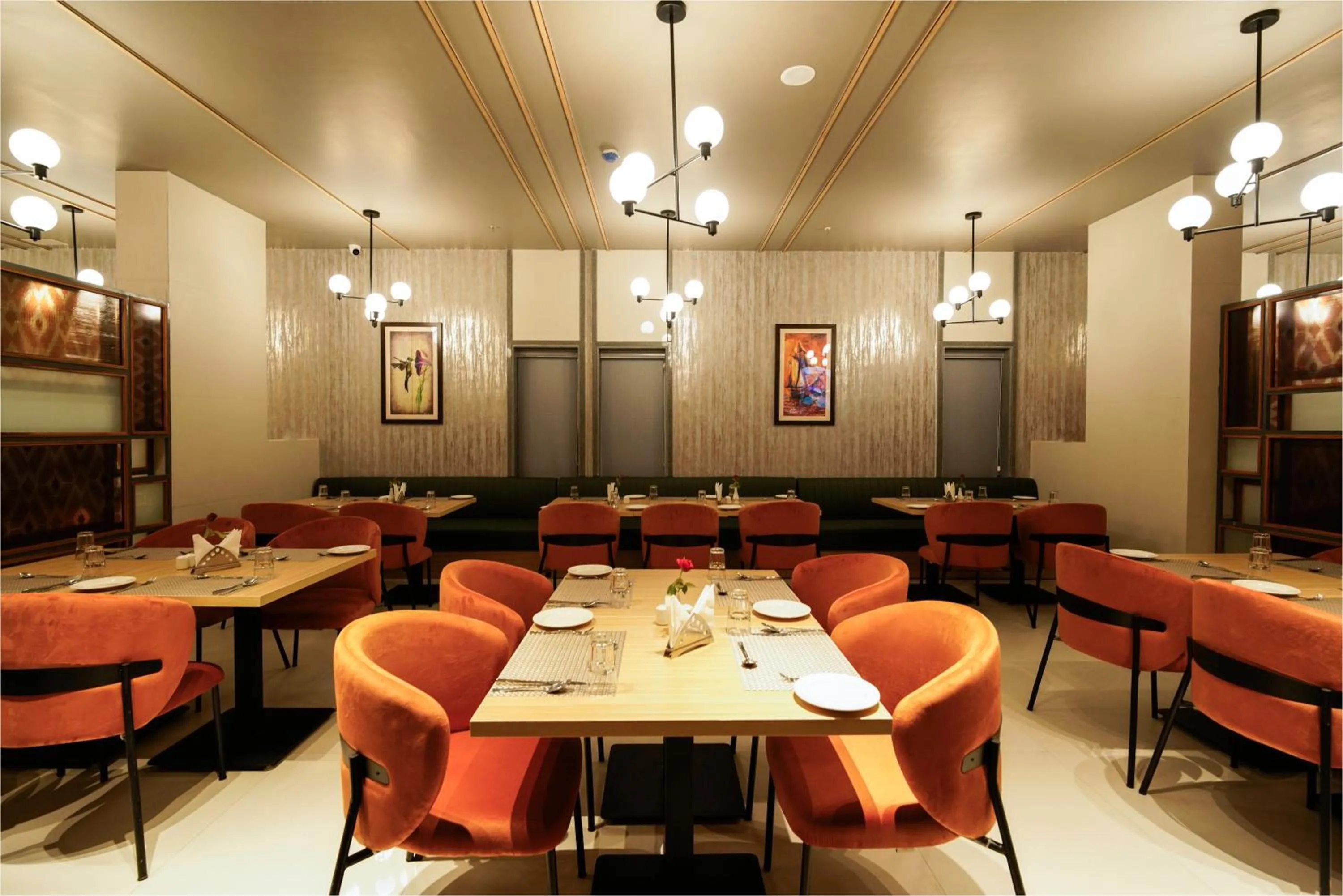 Restaurant/places to eat in The Grand Sona