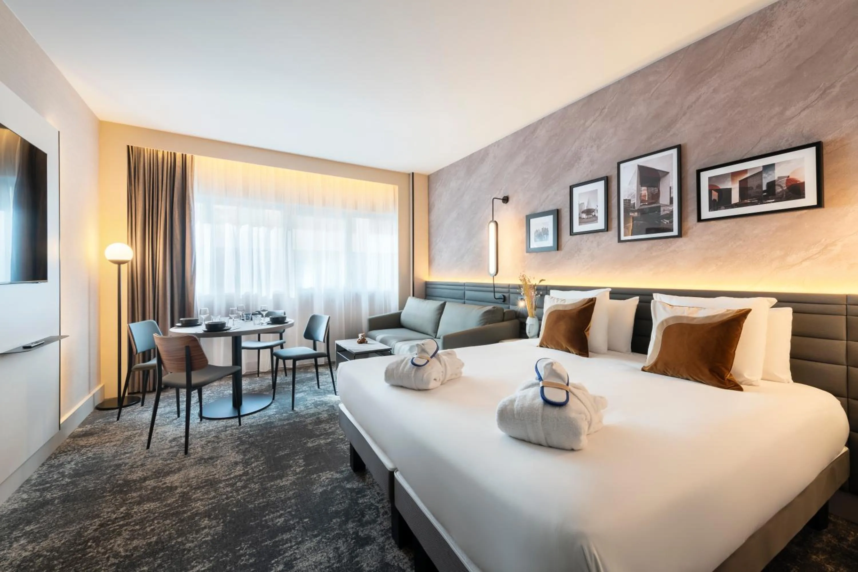 Photo of the whole room in Novotel Paris La Défense Nanterre