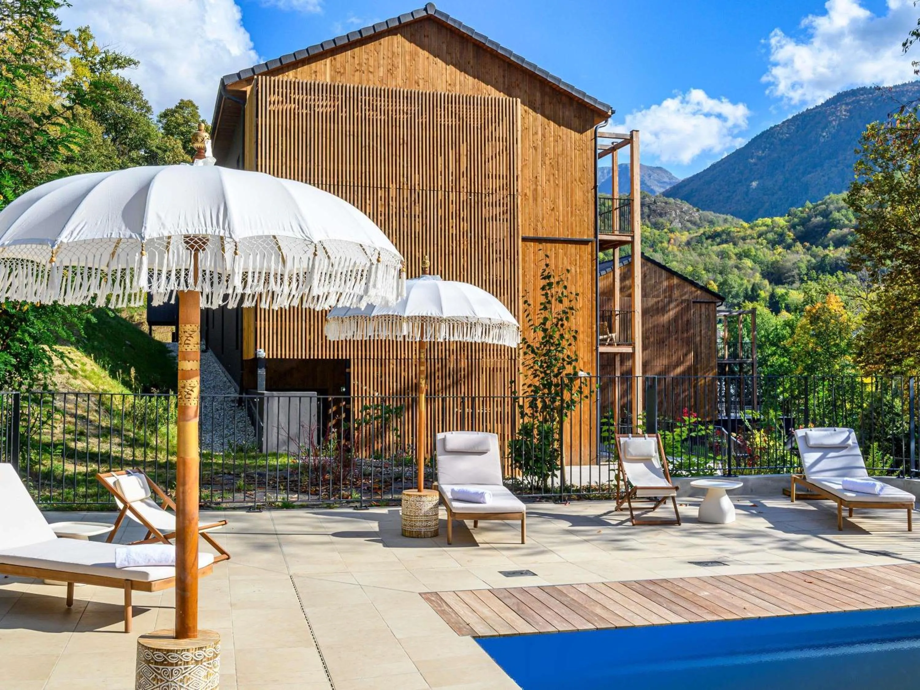 Pool view in Mercure Ax Les Thermes
