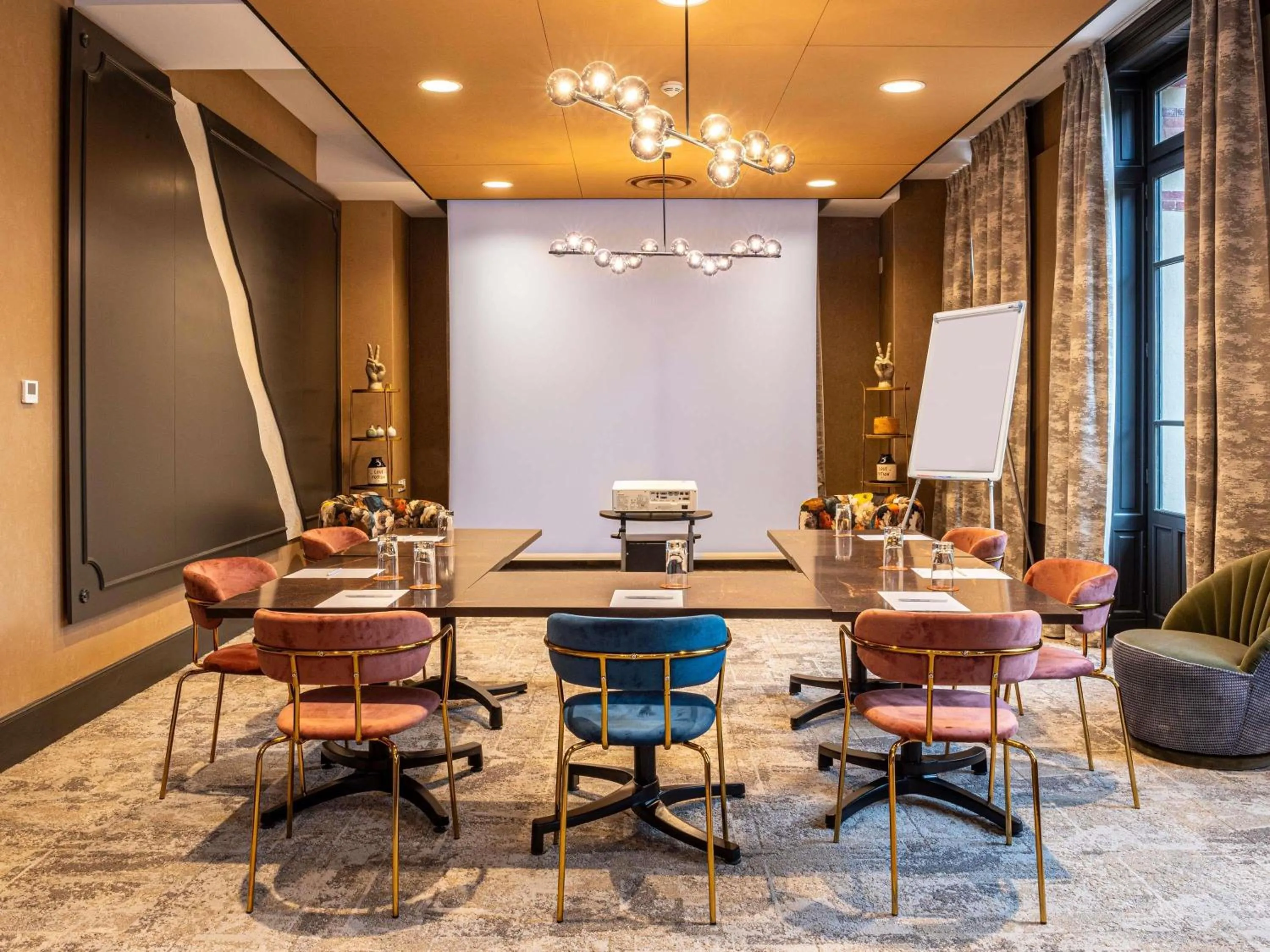 Meeting/conference room in Mercure Ax Les Thermes