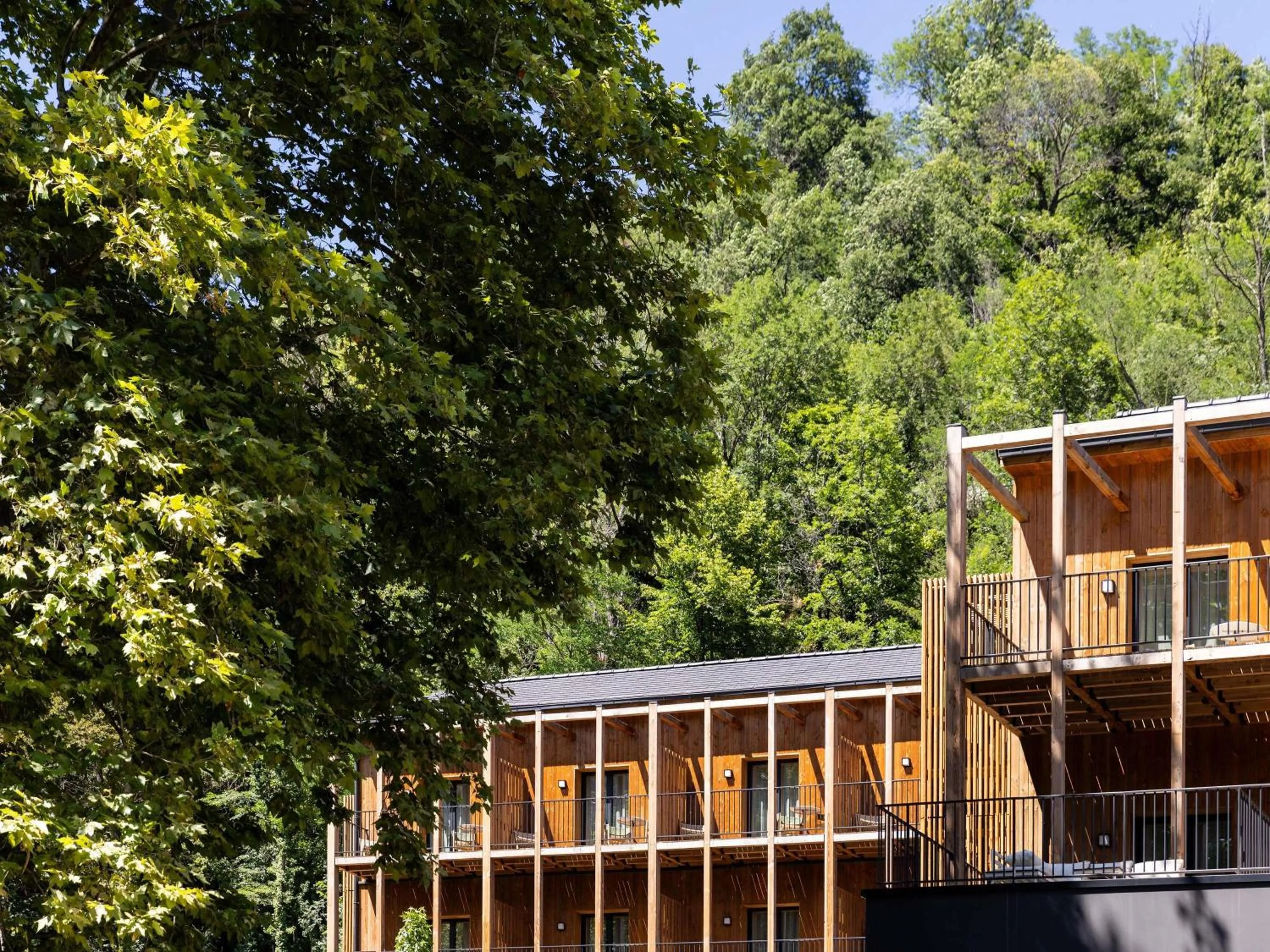 Property building in Mercure Ax Les Thermes