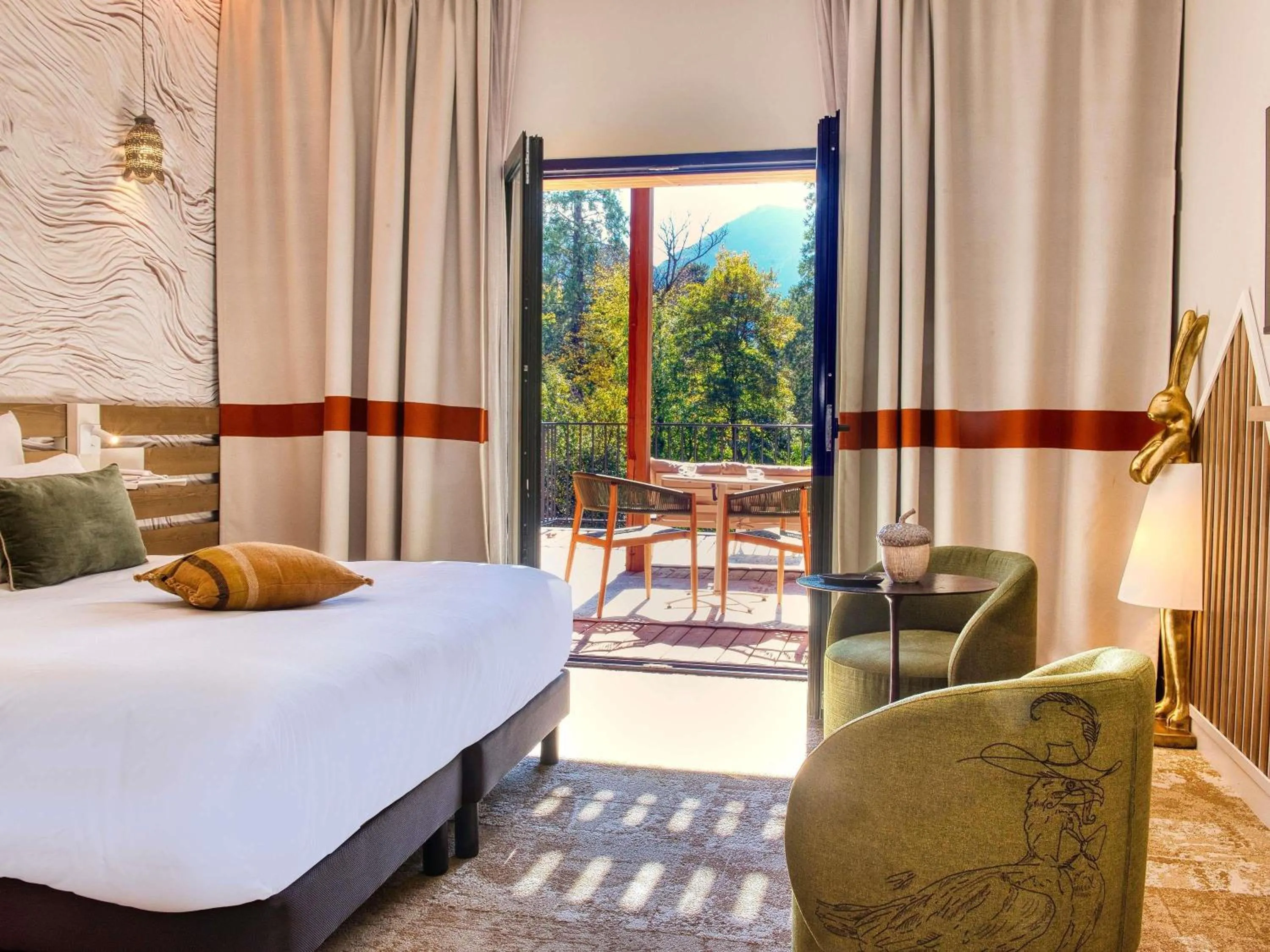 Bedroom, Bed in Mercure Ax Les Thermes