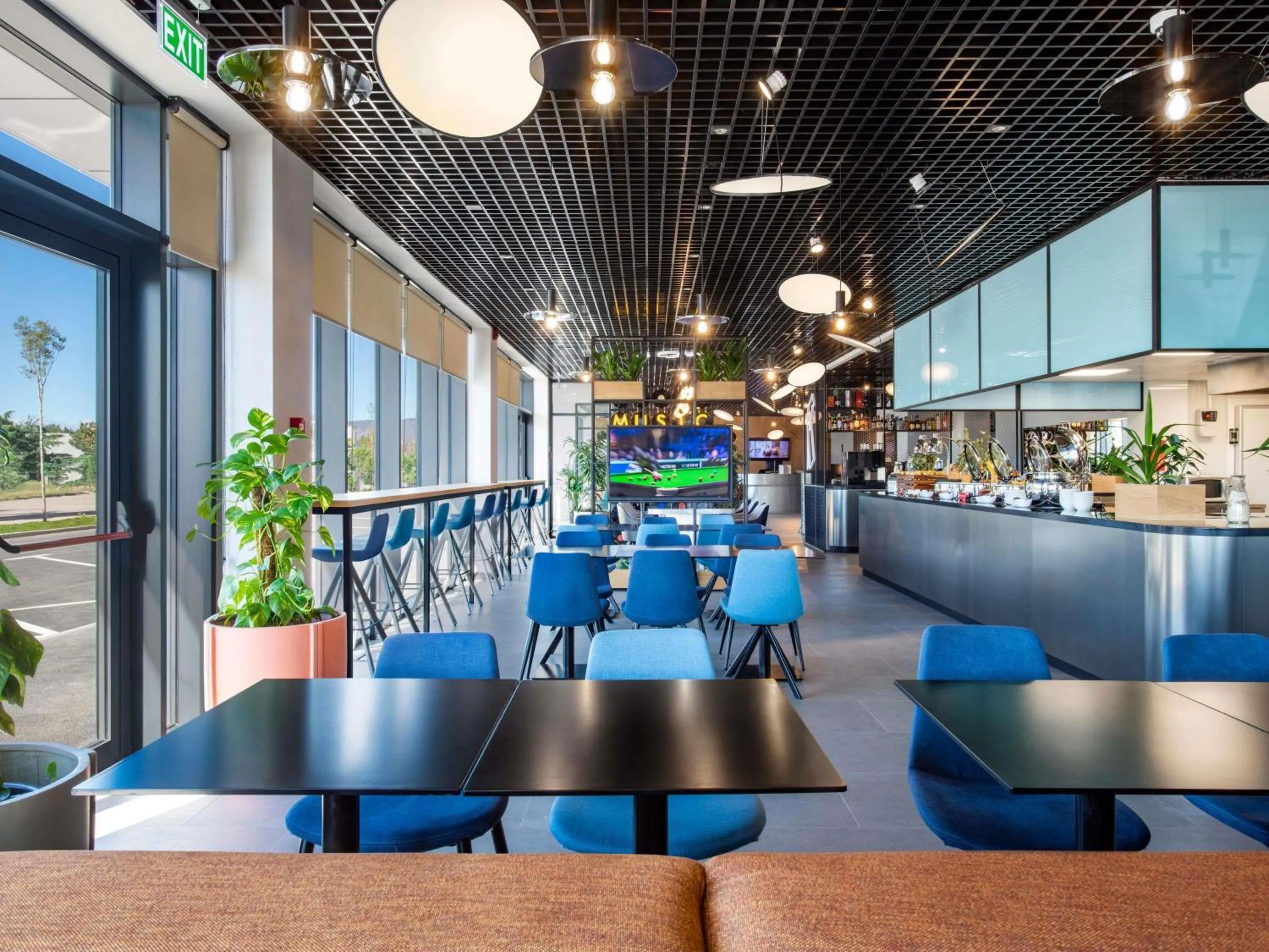 Restaurant/places to eat in ibis Tbilisi Airport