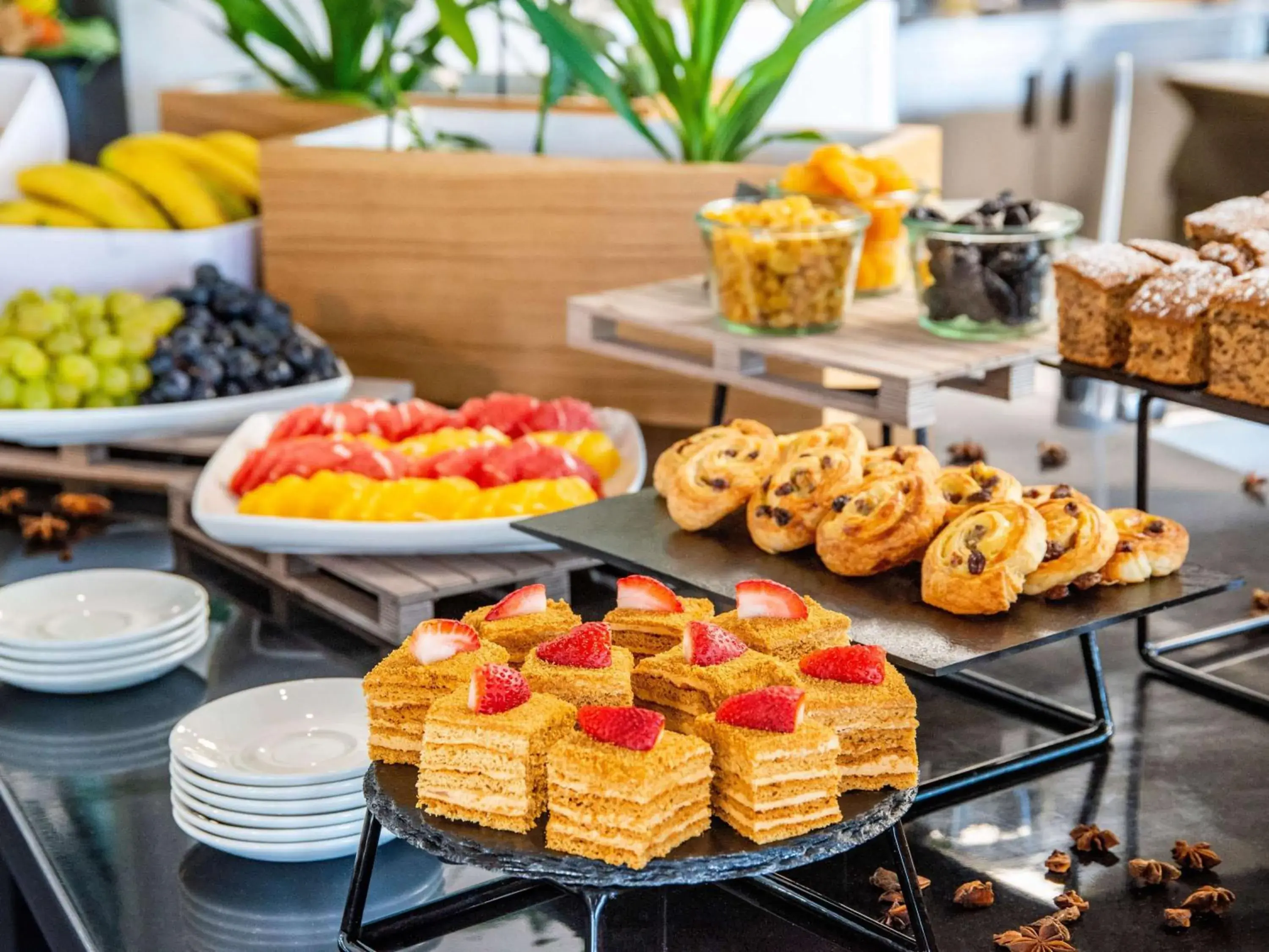 Restaurant/places to eat in ibis Tbilisi Airport Restaurant/places to eat in ibis Tbilisi Airport