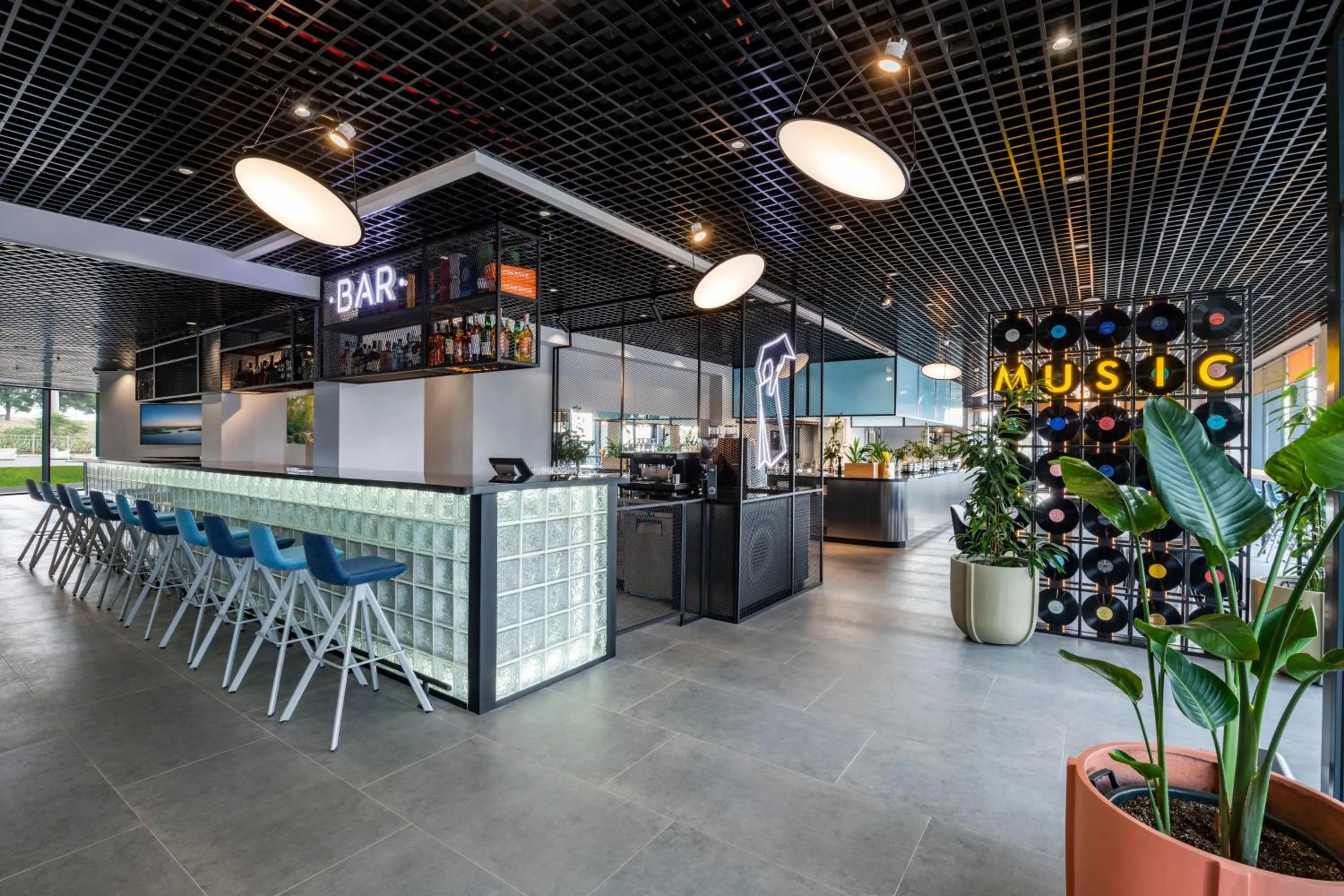 Lounge or bar in ibis Tbilisi Airport