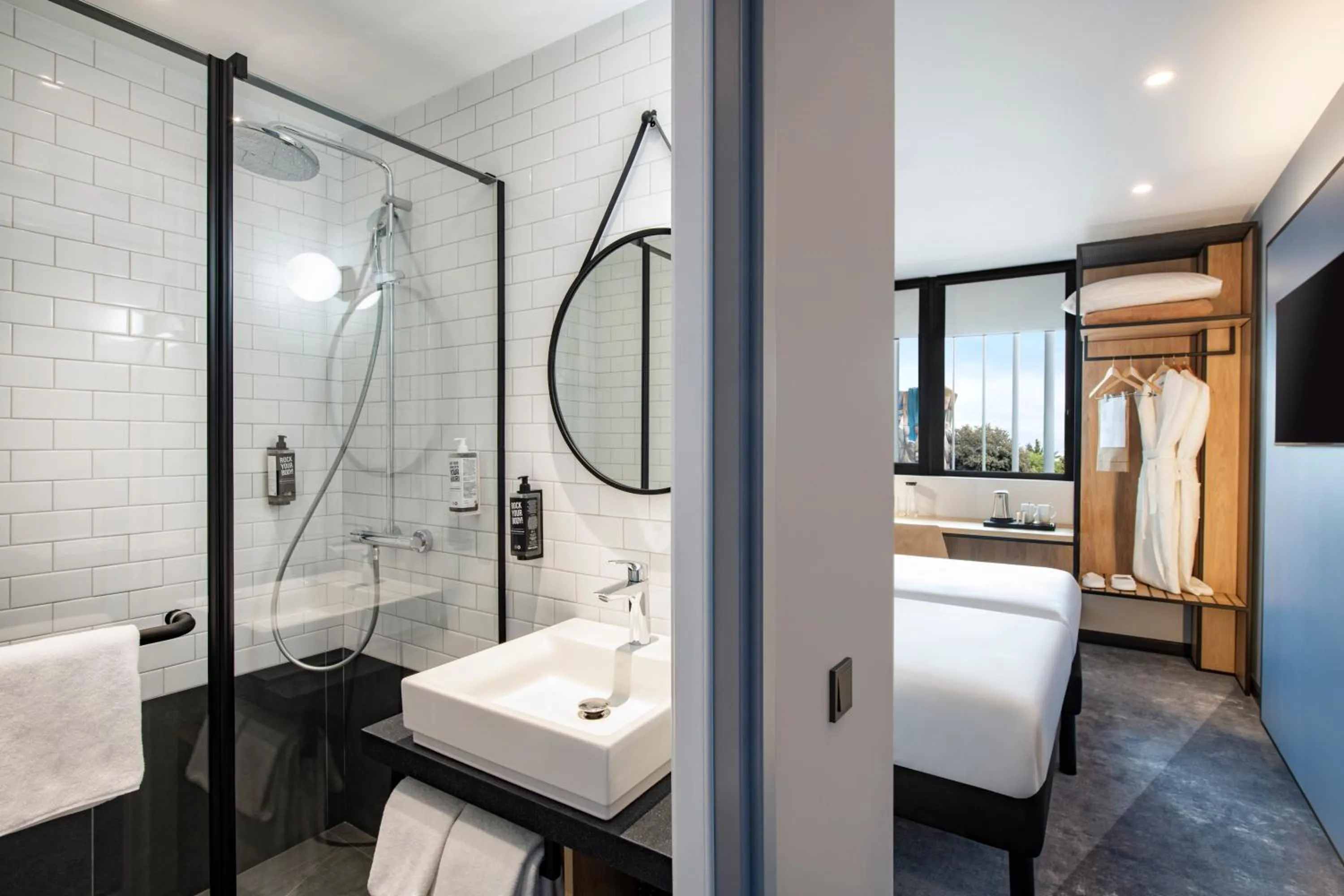 Toilet in ibis Tbilisi Airport