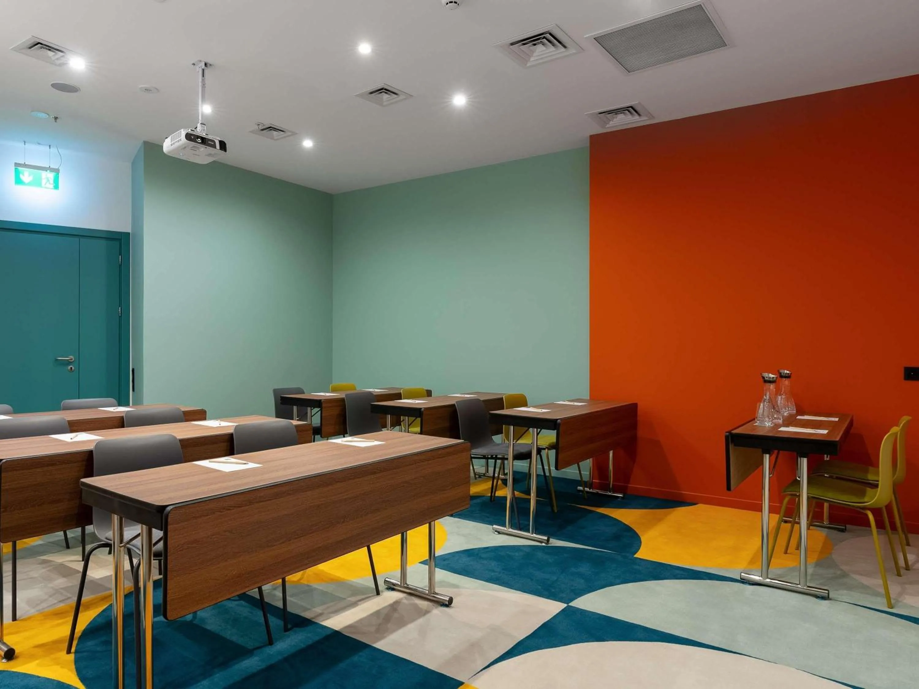 Meeting/conference room in ibis Styles Old Tbilisi