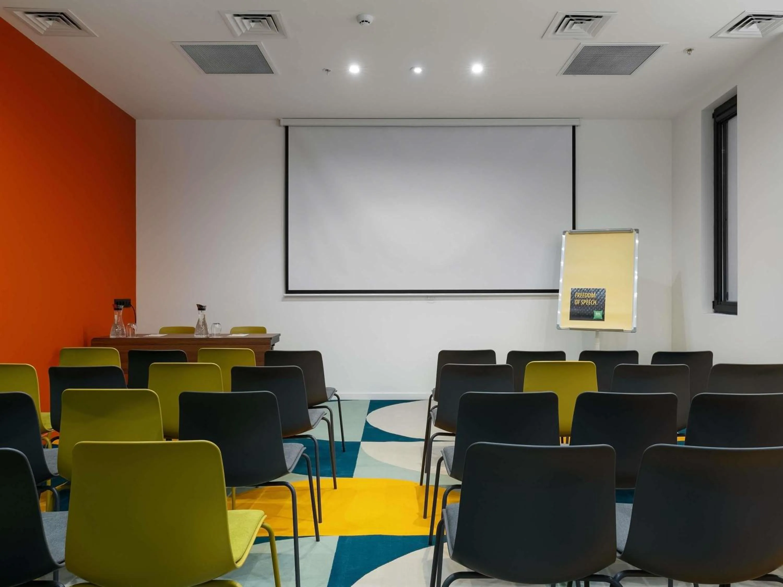 Meeting/conference room in ibis Styles Old Tbilisi