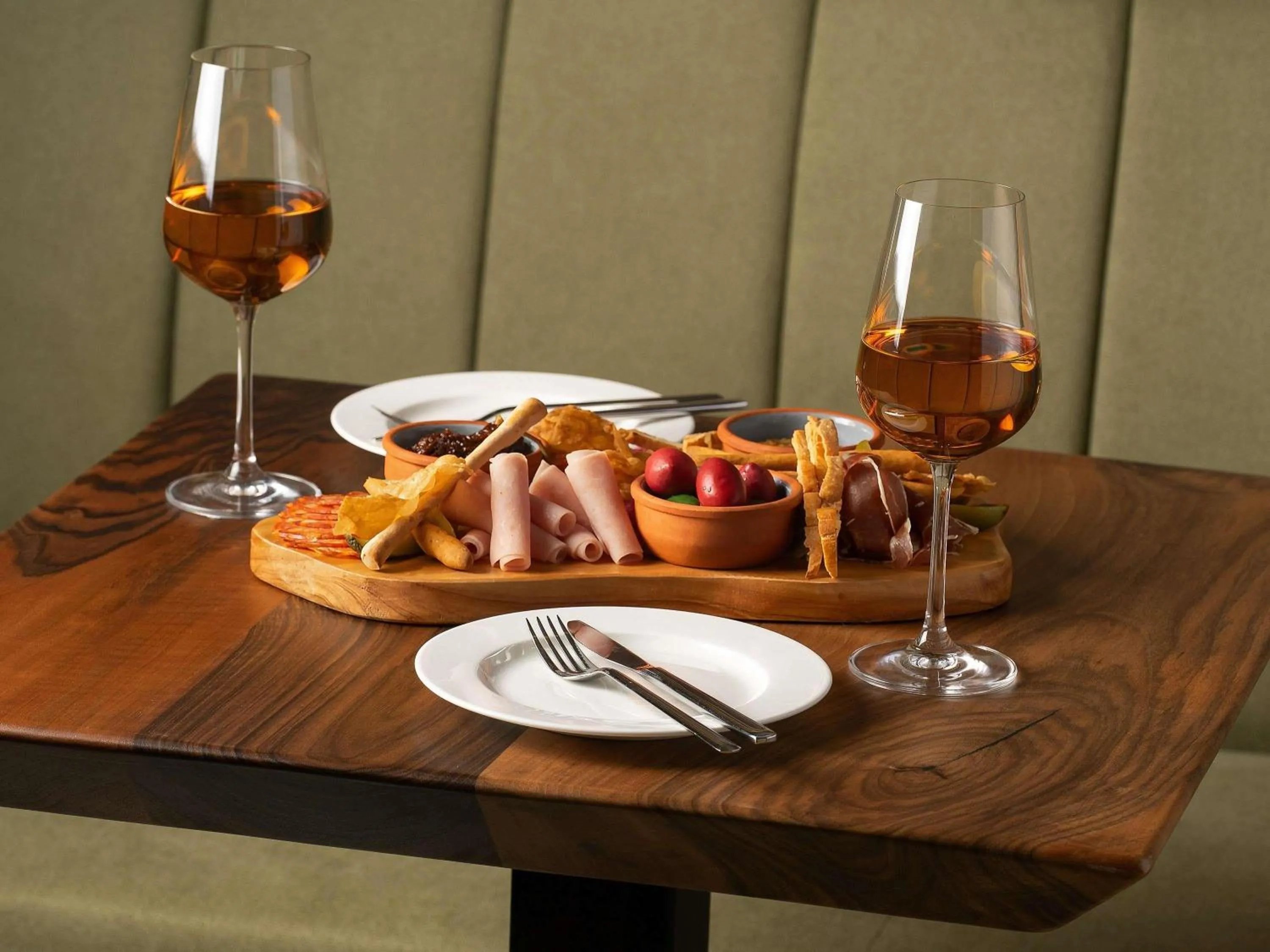 Lounge or bar in ibis Styles Old Tbilisi