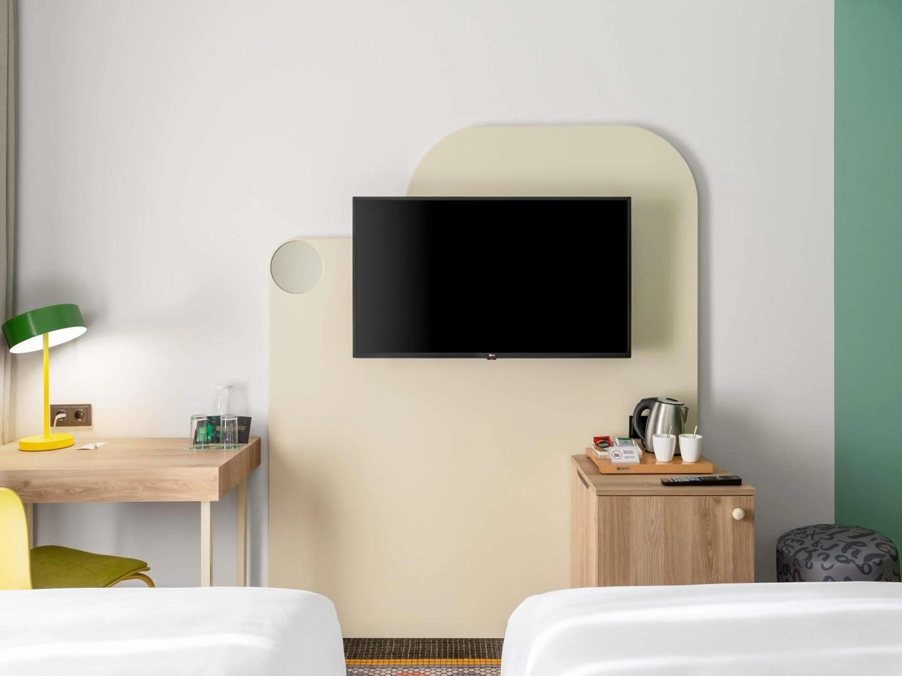 Bedroom in ibis Styles Old Tbilisi