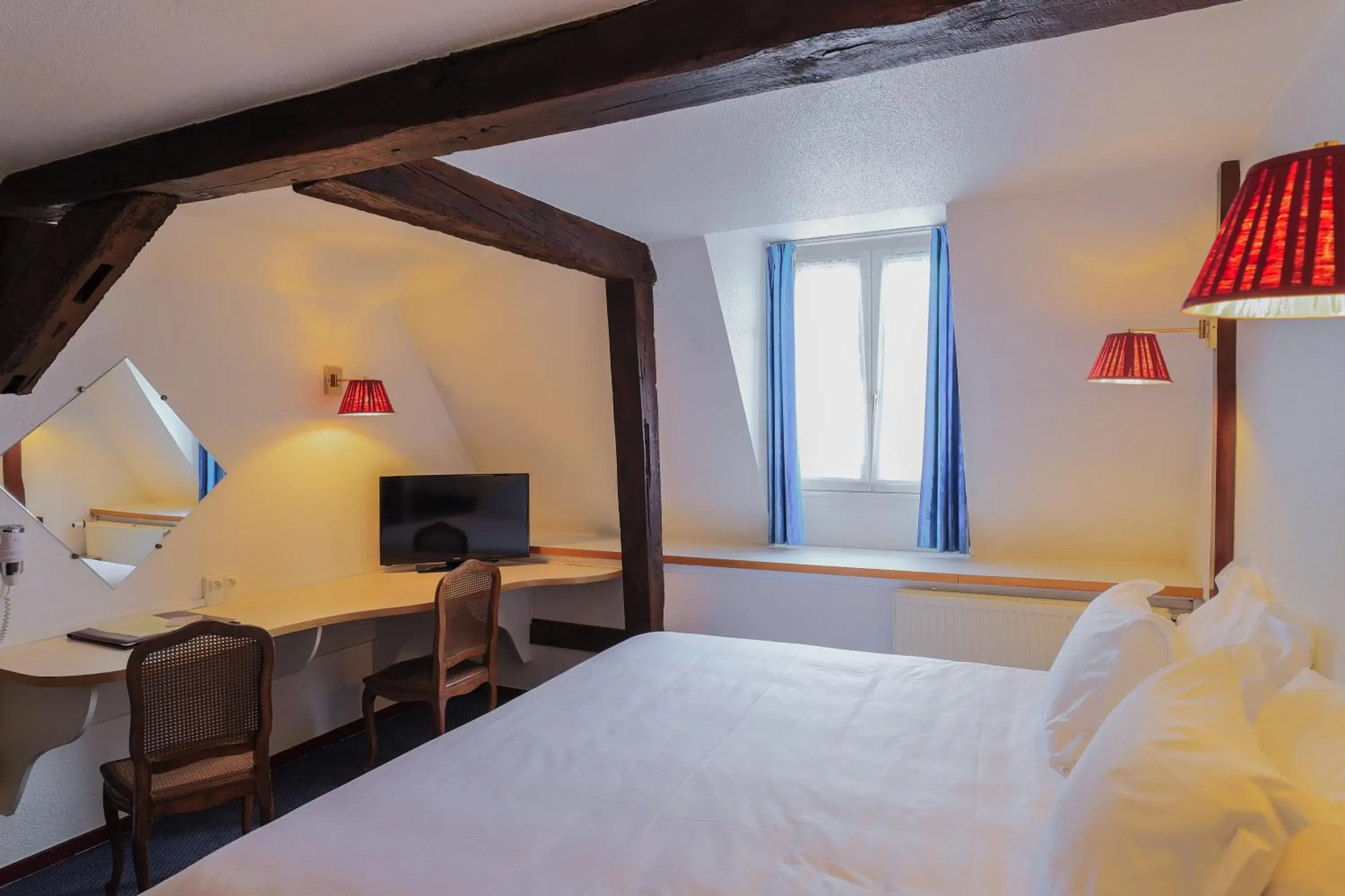 Bedroom, Bed in Hôtel Les Trois Luppars Bedroom, Bed in Hôtel Les Trois Luppars