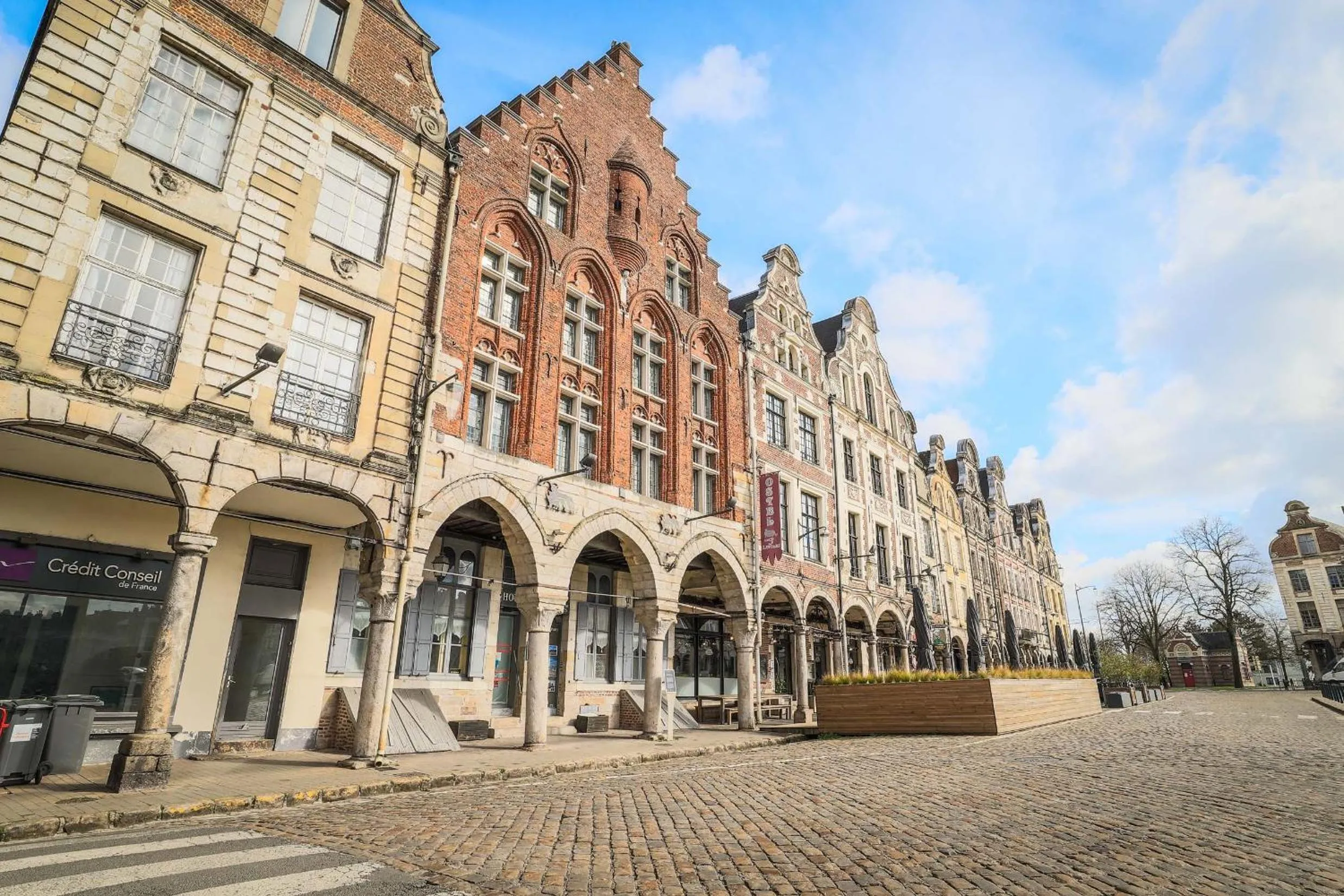 Facade/entrance in Hôtel Les Trois Luppars