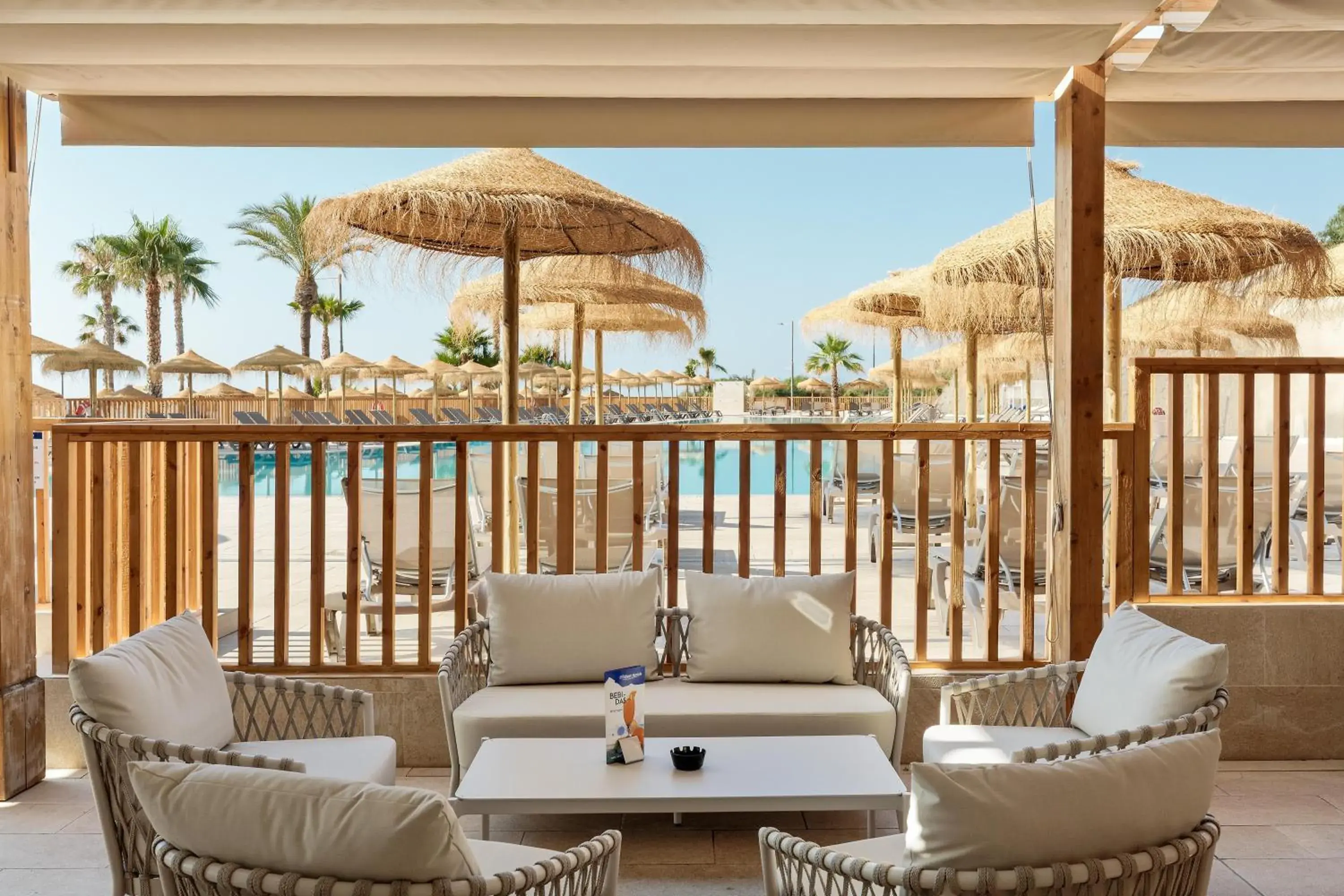 Lounge or bar in Hotel Best Indalo Lounge or bar in Hotel Best Indalo