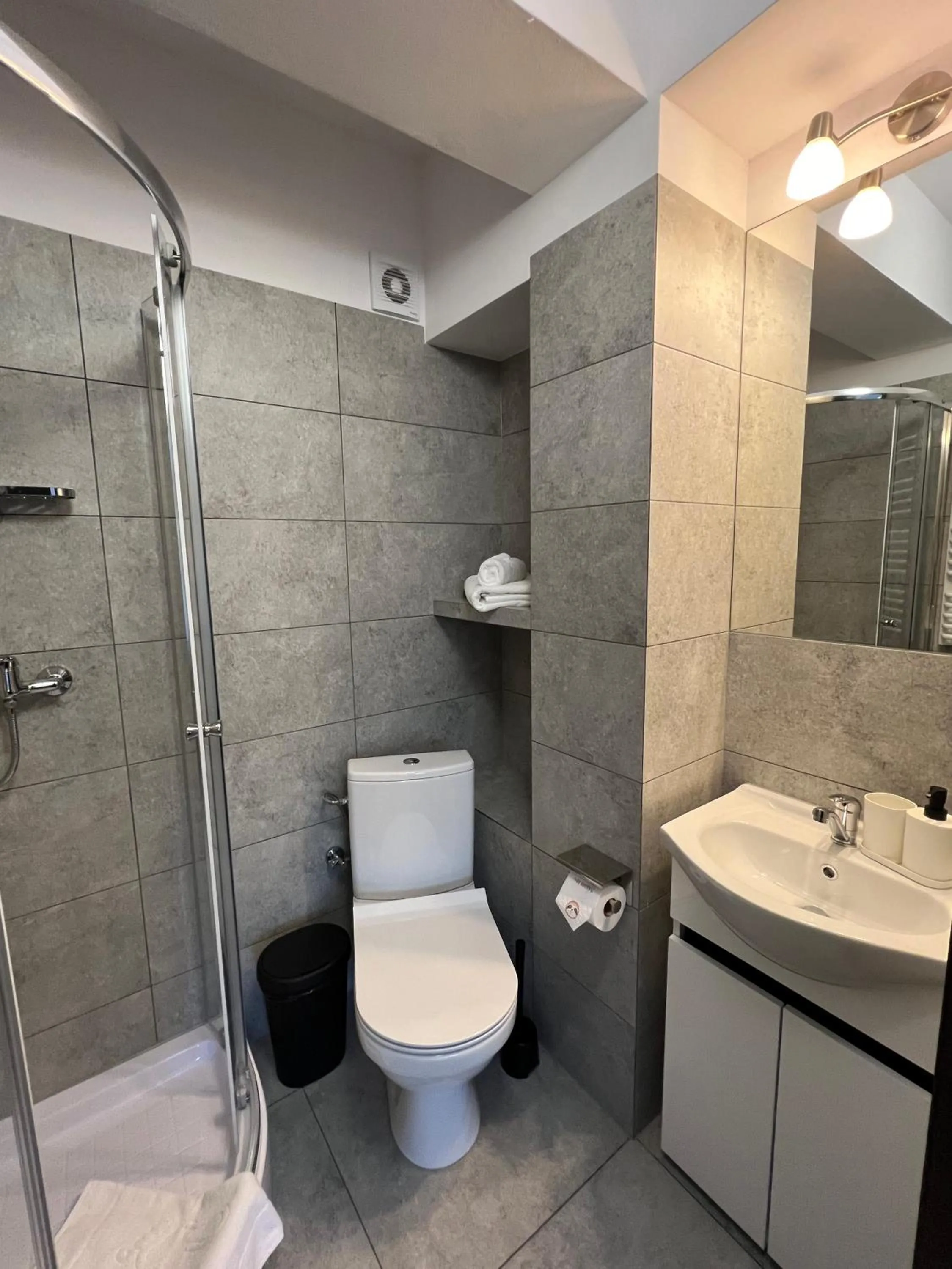 Shower in Krakstop apartamenty