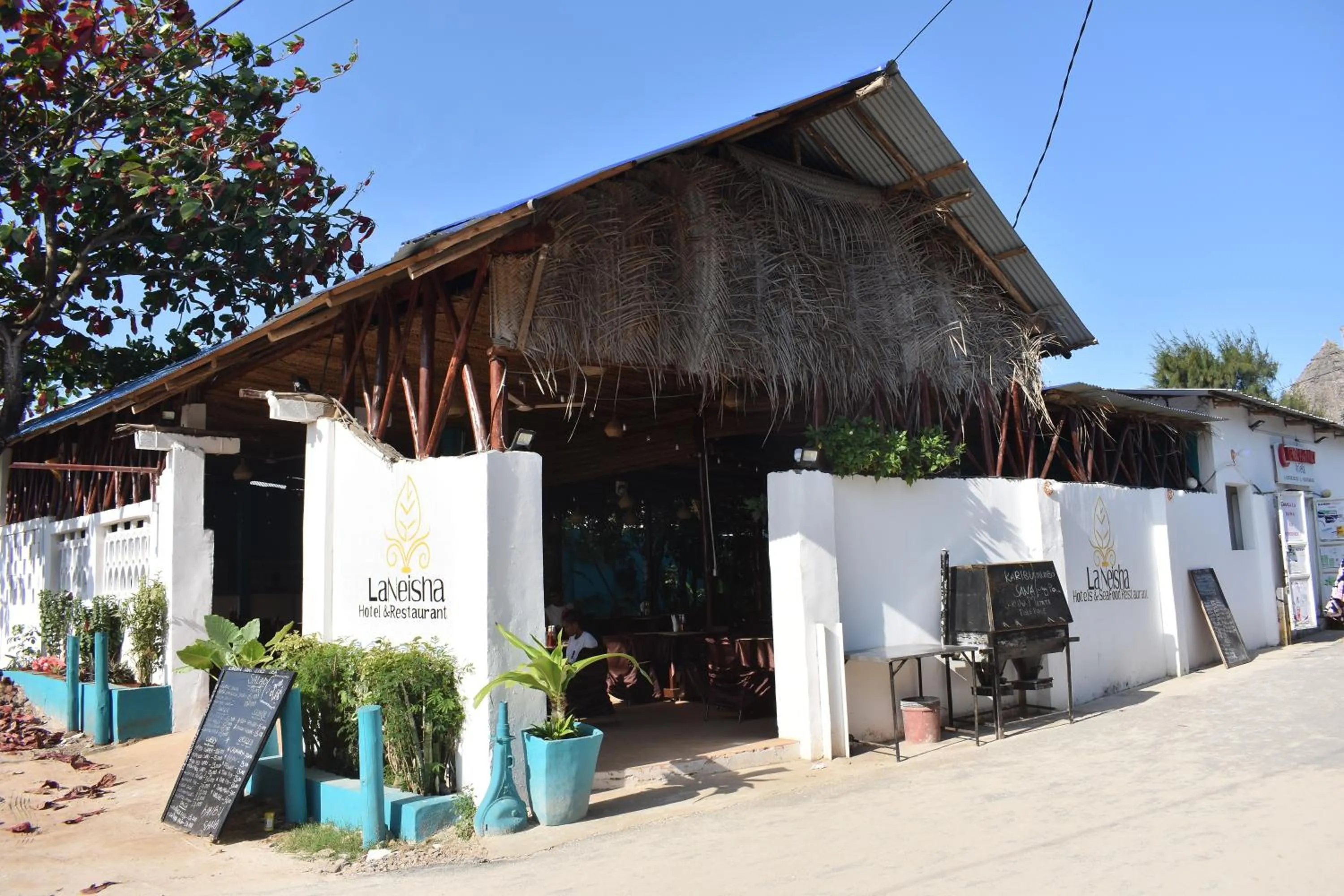 Property building in La Neisha Hotel Nungwi