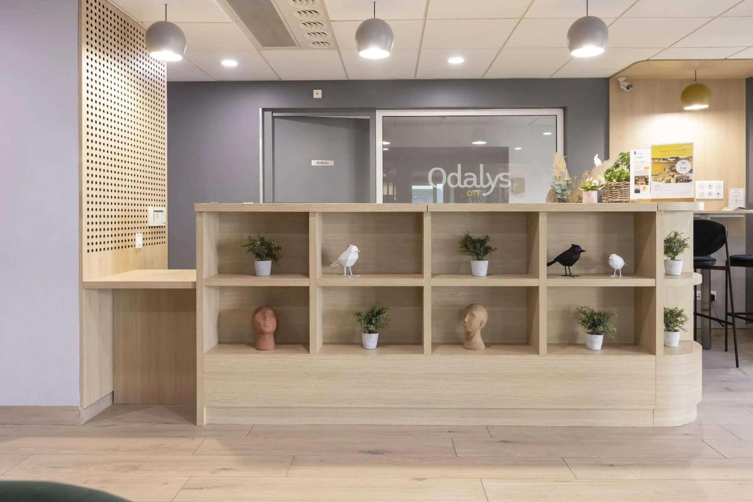 Lobby or reception in Appart Hotel Odalys City Colmar La Rose d'Argent