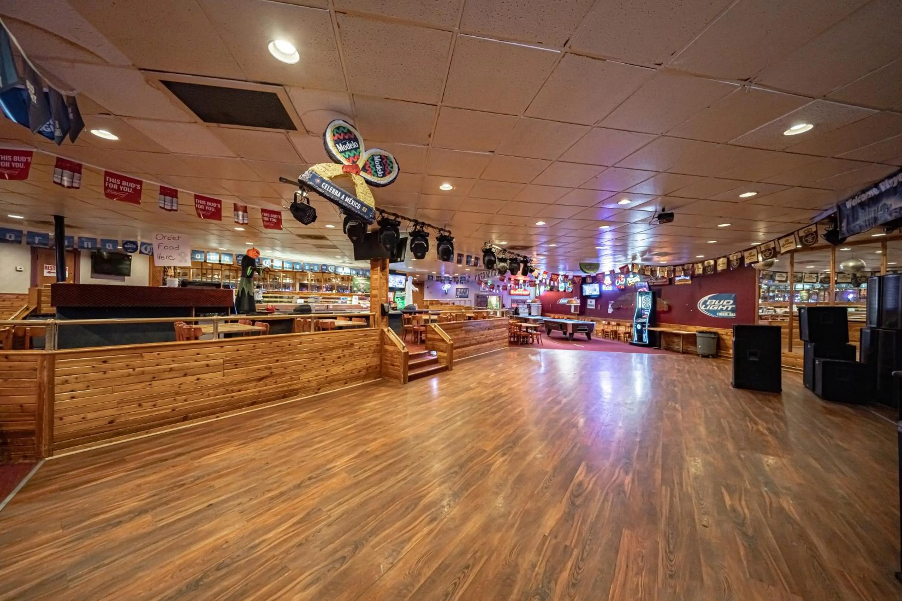 Restaurant/places to eat in Studio 6 Pocatello, ID