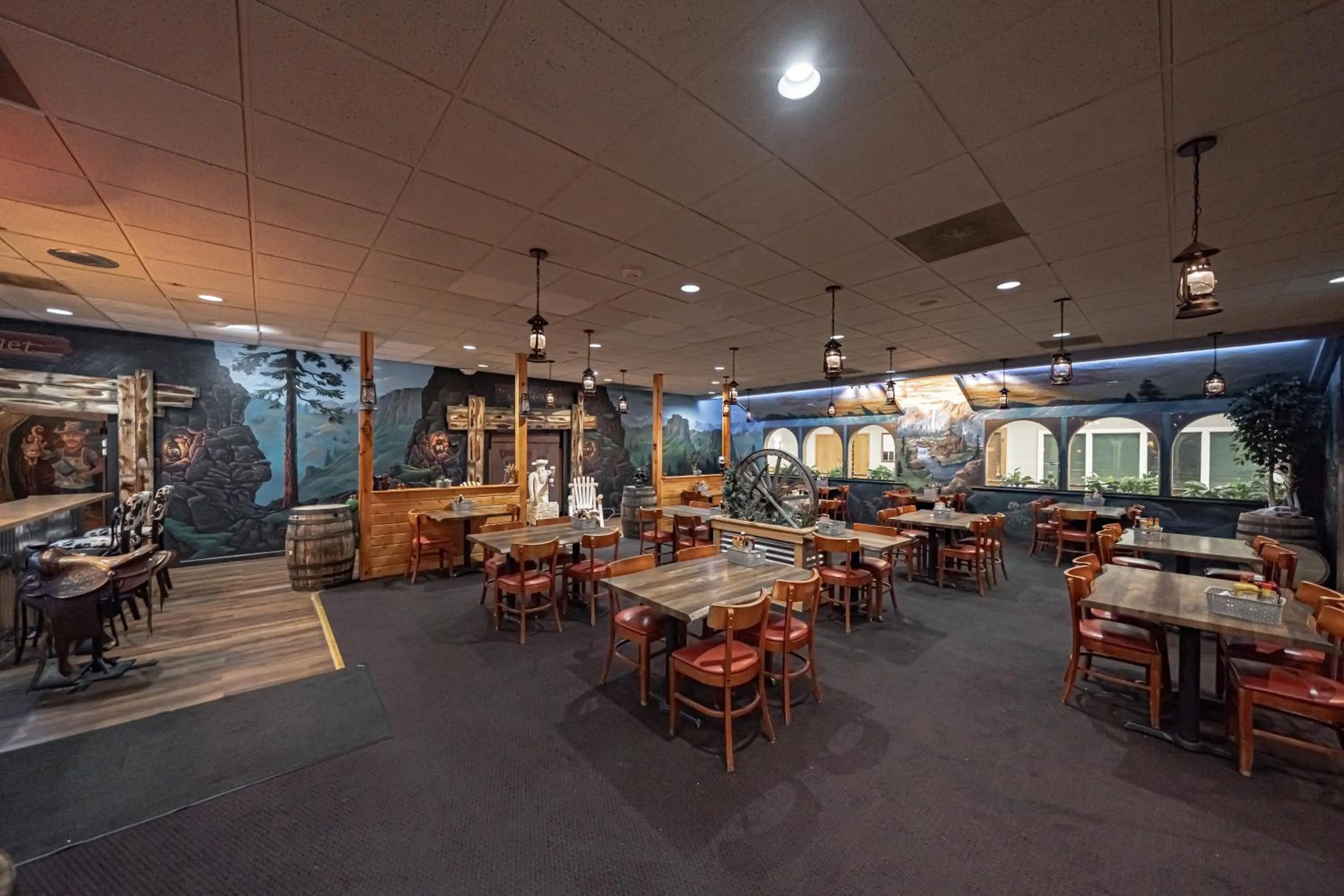 Restaurant/places to eat in Studio 6 Pocatello, ID