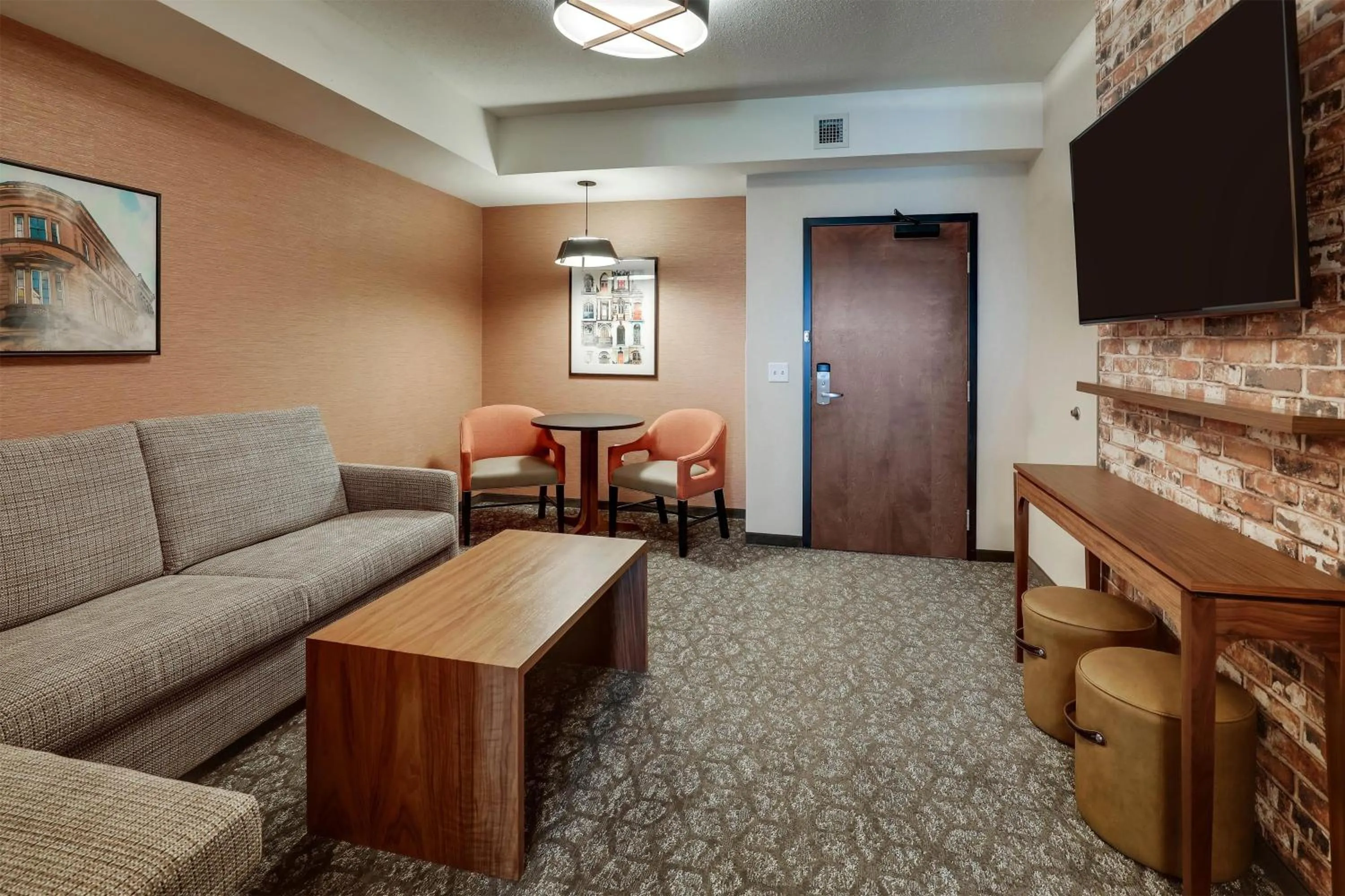 Bedroom in Drury Plaza Hotel North Charleston