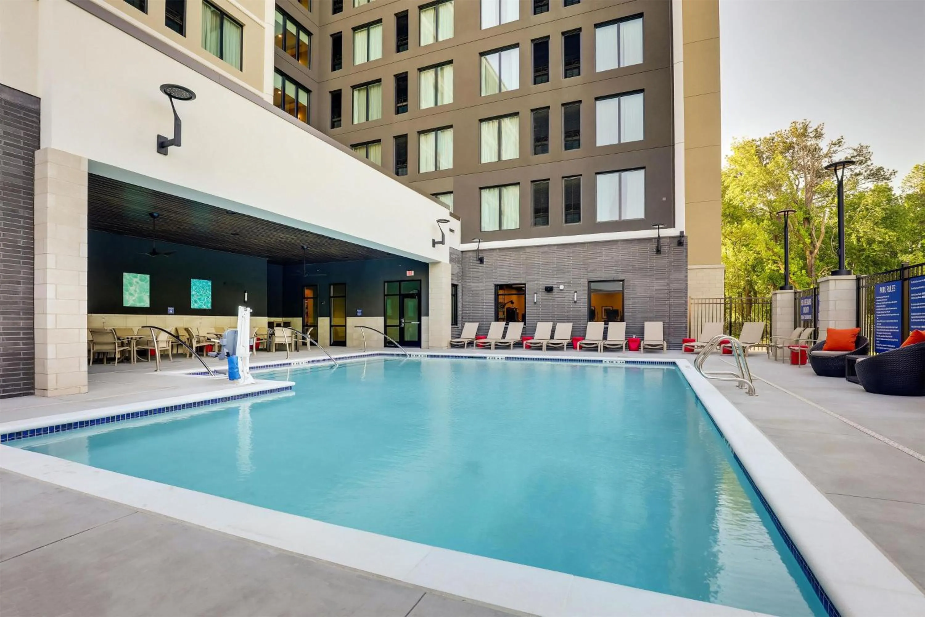 Pool view in Drury Plaza Hotel North Charleston