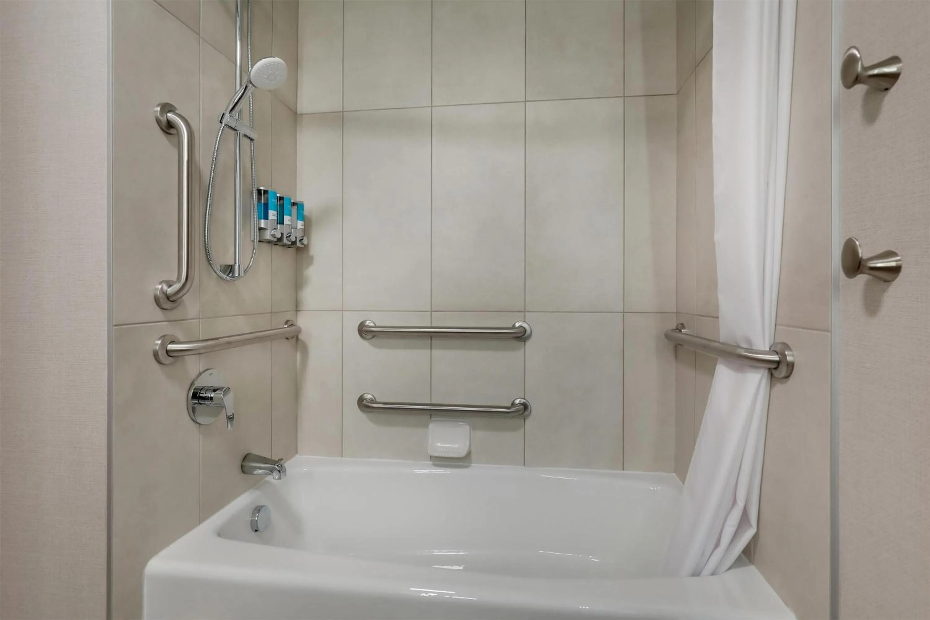 Bathroom in Drury Plaza Hotel North Charleston