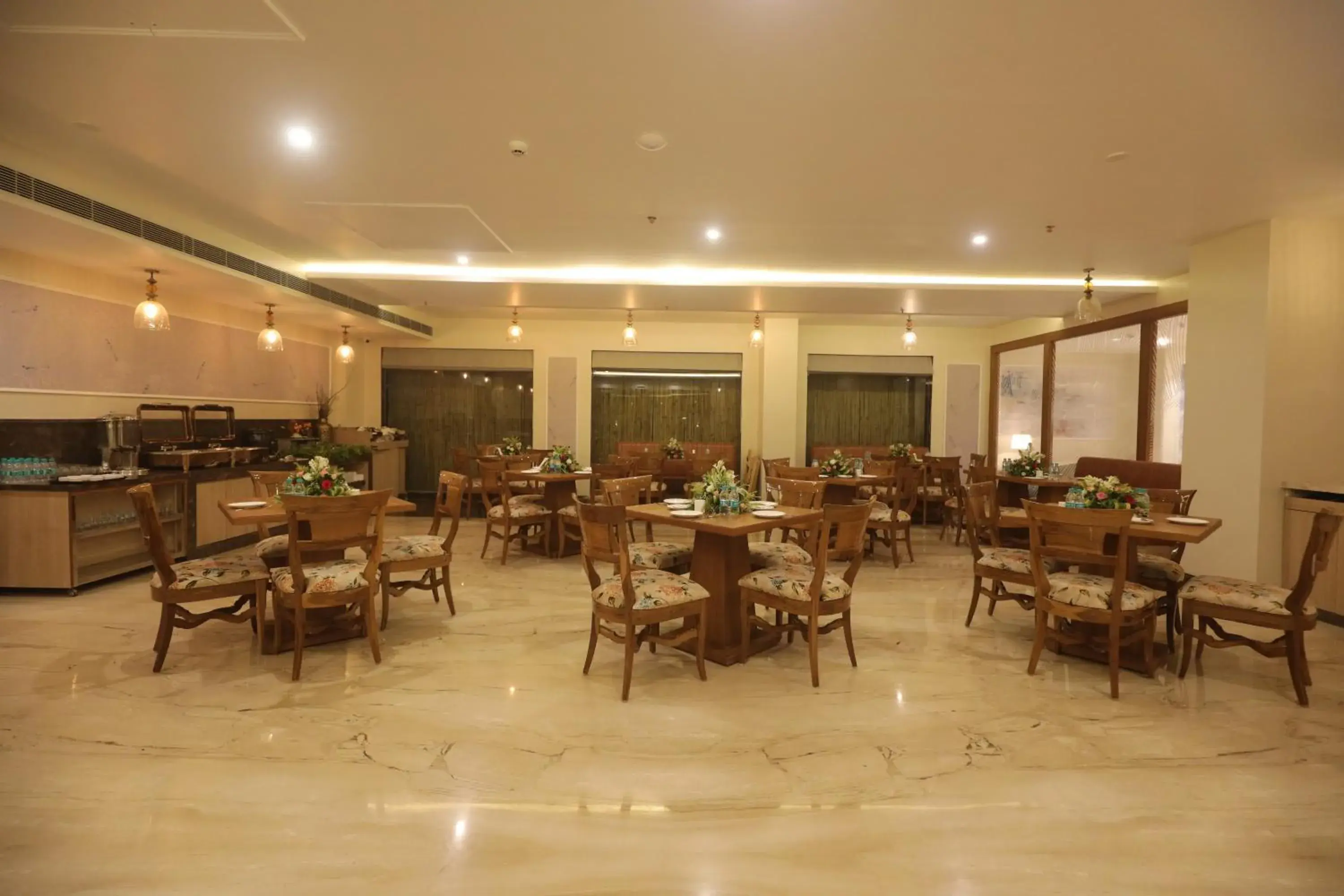 Restaurant/places to eat in Sapphire Blue Restaurant/places to eat in Sapphire Blue