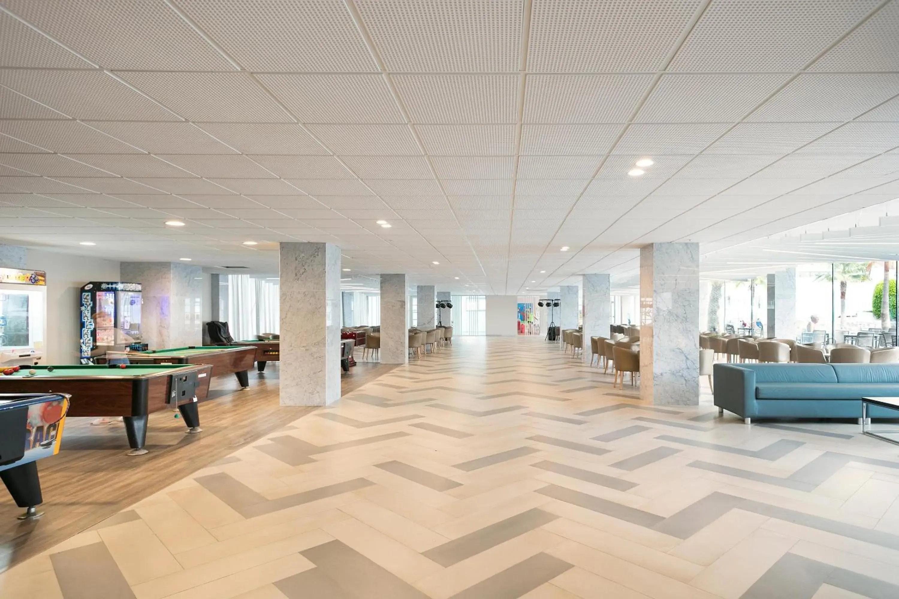 Lounge or bar in Hotel Best San Diego Lounge or bar in Hotel Best San Diego