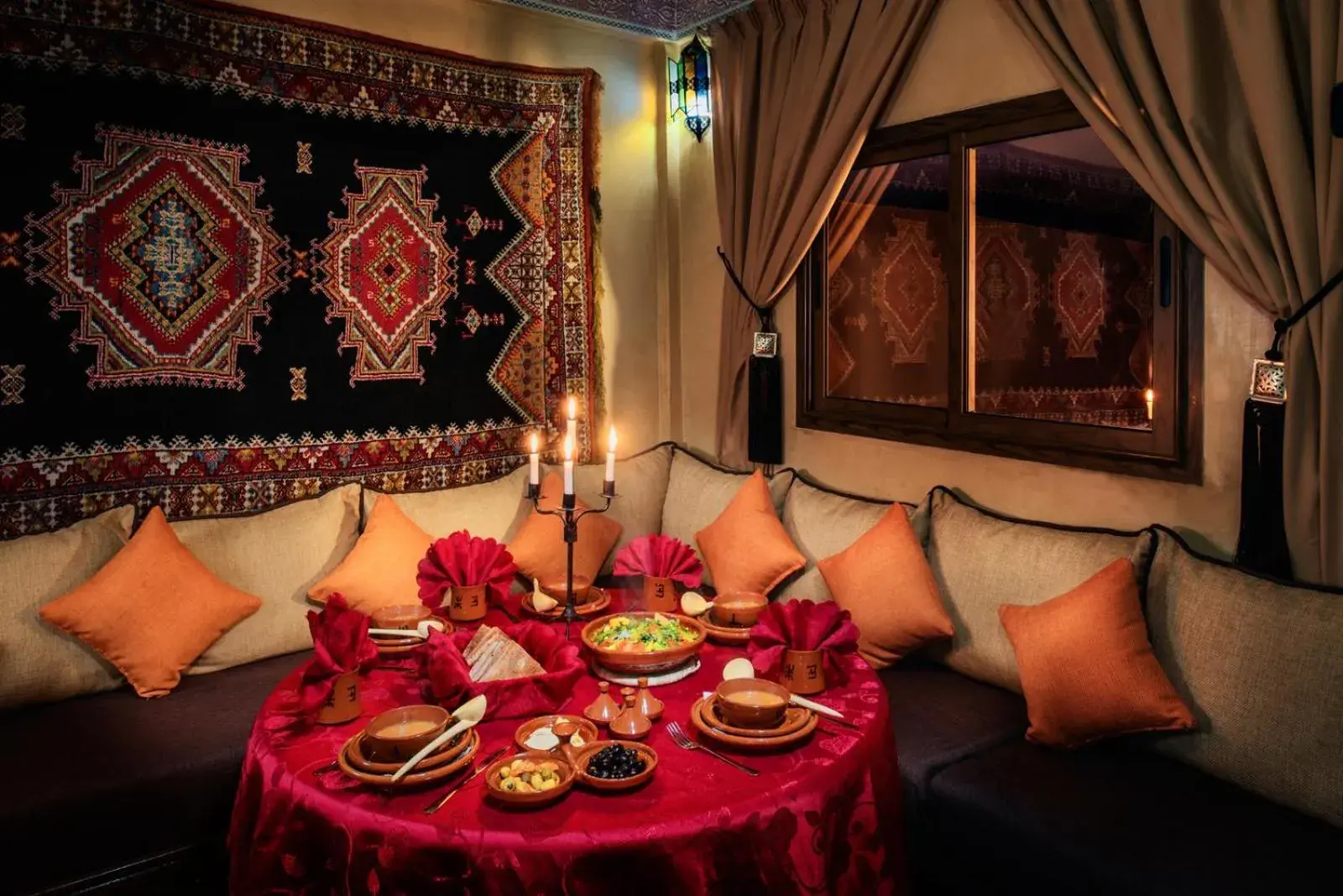 Restaurant/places to eat in Atlas Prestige Restaurant/places to eat in Atlas Prestige