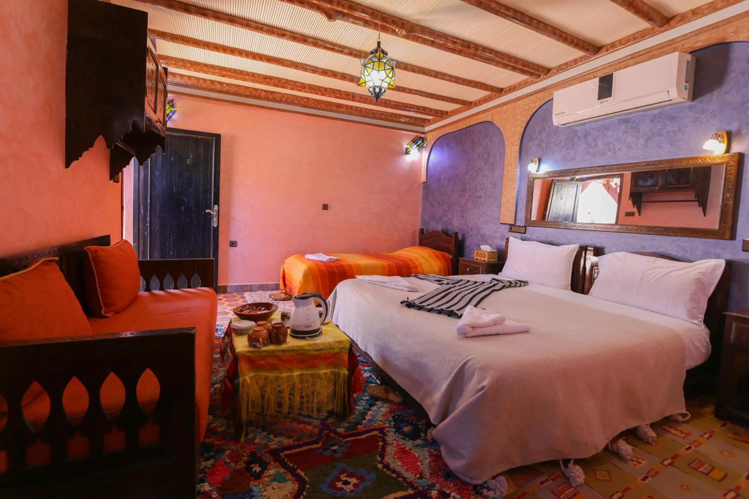 Bed in Atlas Prestige