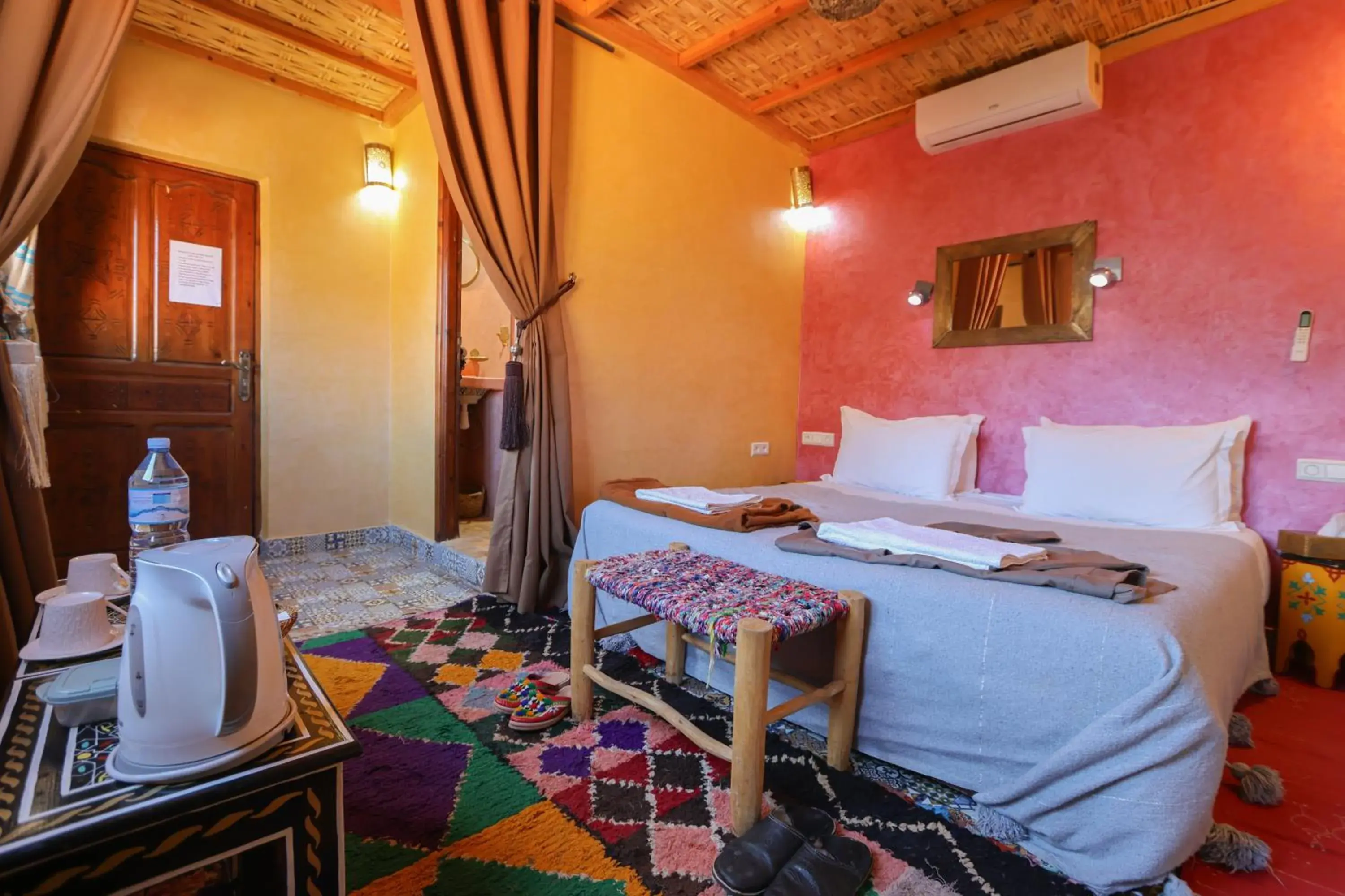 Bed in Atlas Prestige Bed in Atlas Prestige